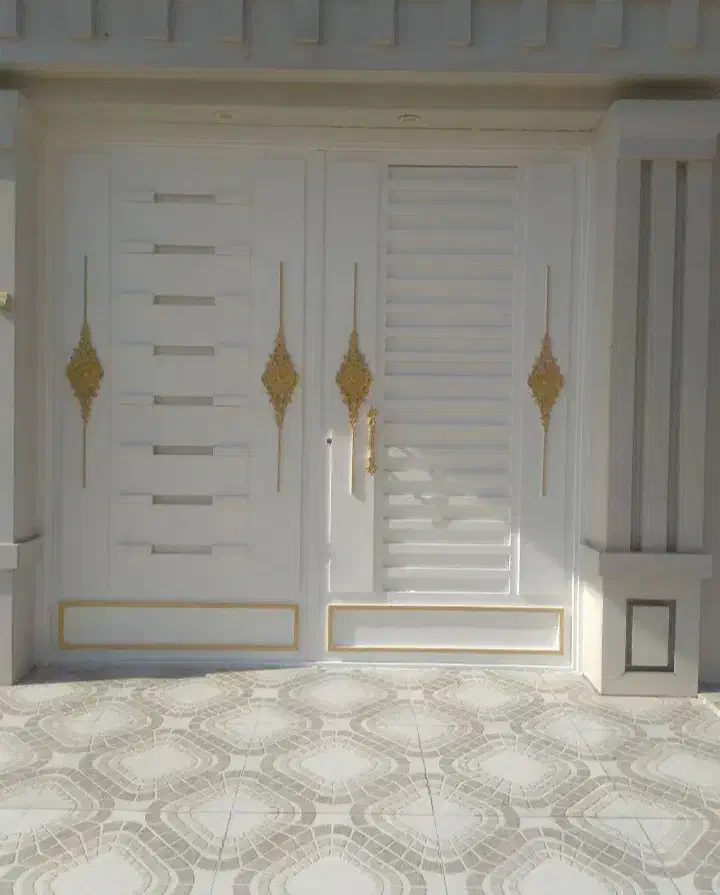 استاد سفید کاری و رنگ کاری ساختمان و درو پنجره شما|خدمات پیشه و مهارت|پلدختر, |دیوار