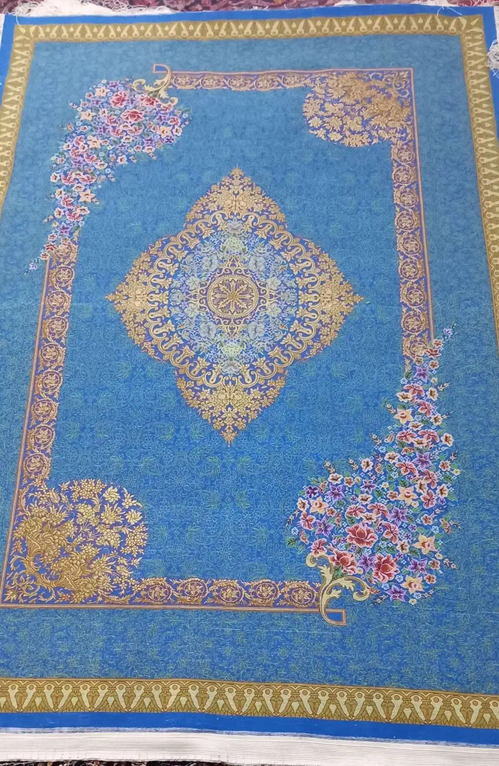 قالیچه‌تمام‌ابریشم|فرش|قم, گذر قلعه|دیوار