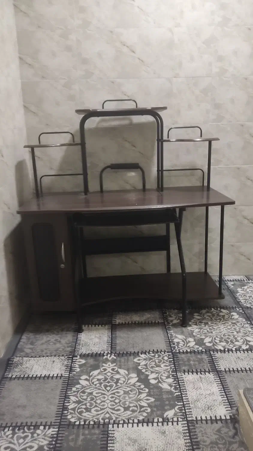 میز تحریر|میز تحریر و کامپیوتر|سرپل ذهاب, |دیوار