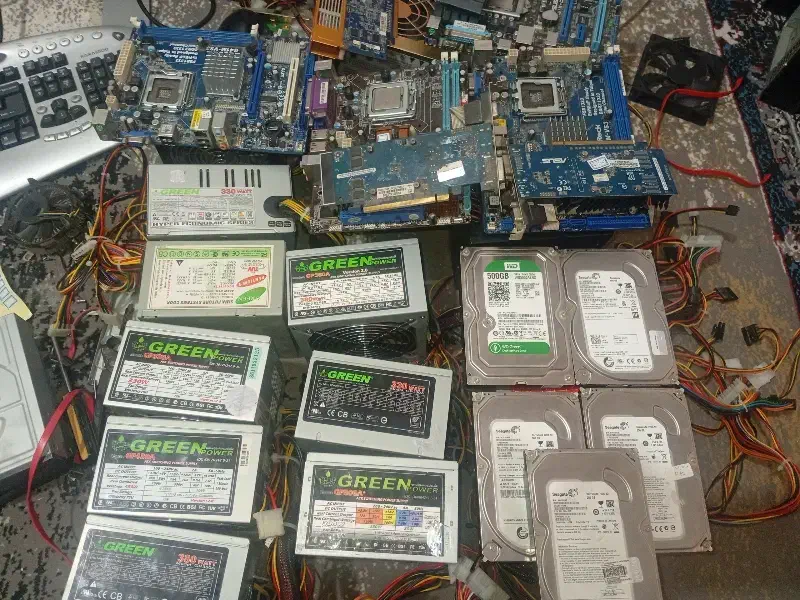 تعدادی هارد500 پاورگرین430مادربرg41 ...H61.وگرافیگ|قطعات و لوازم جانبی رایانه|فردیس, فردیس|دیوار