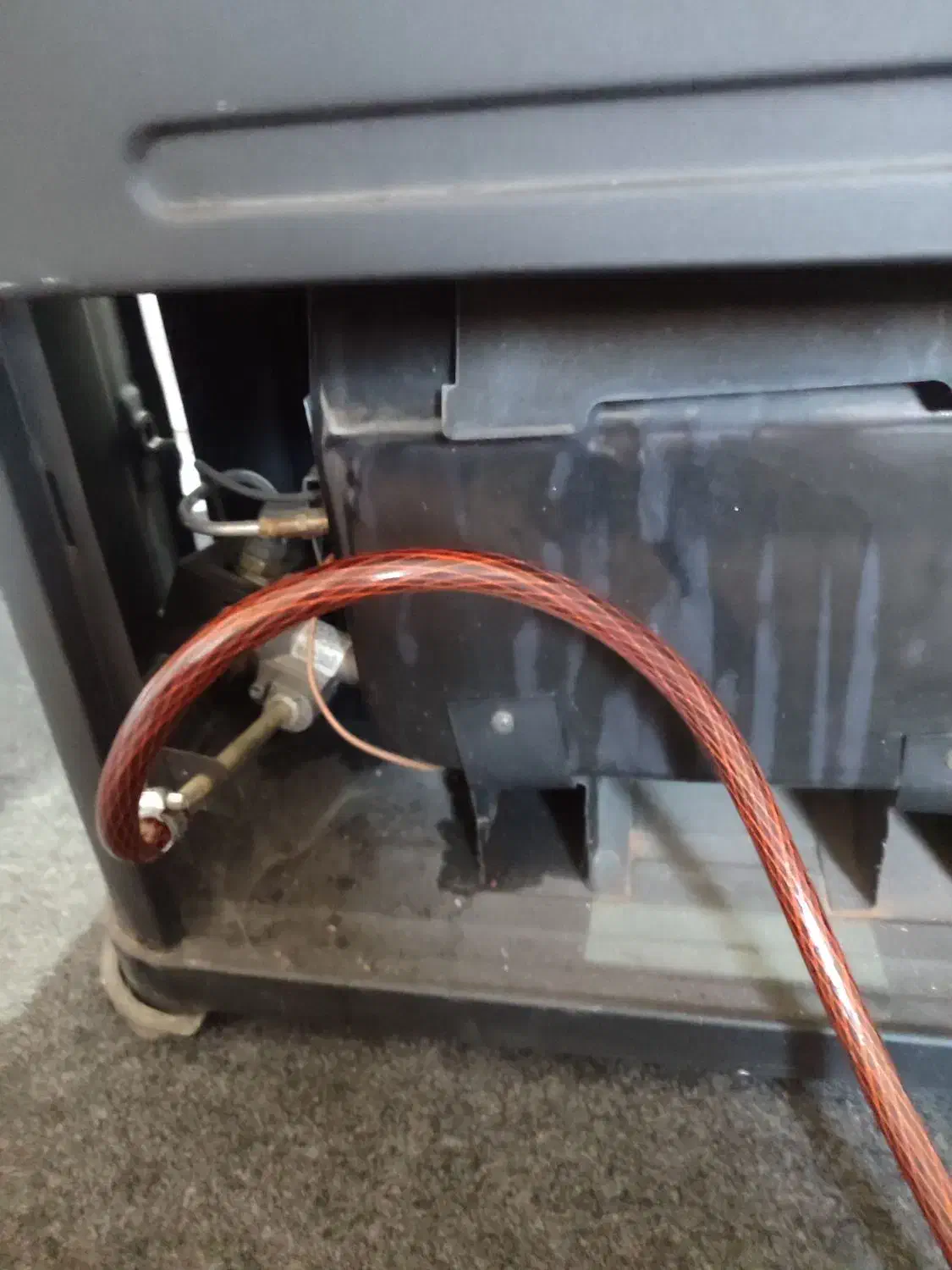 بخاری دودکش دار|بخاری، هیتر، شومینه|شوشتر, |دیوار