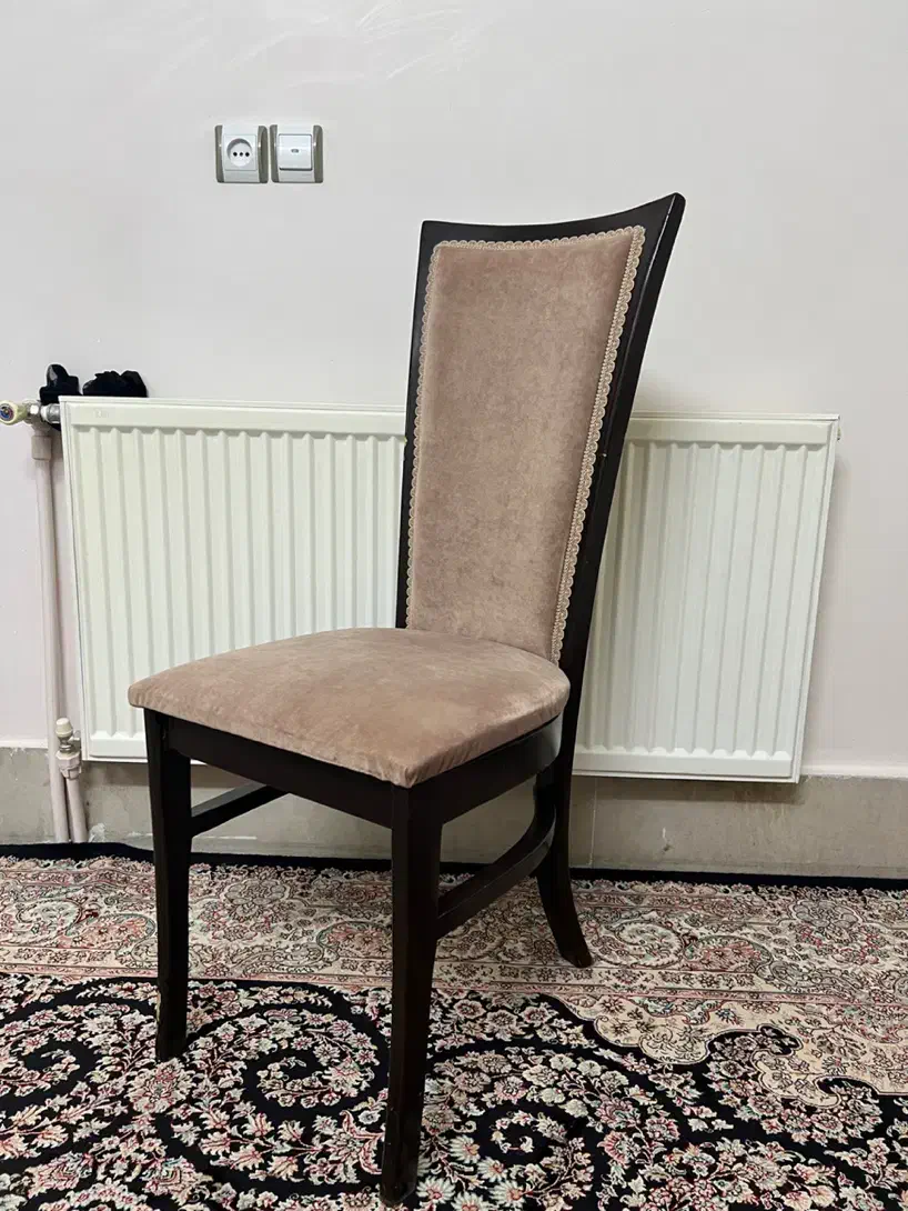 ۴ عدد صندلی تک چوب|میز و صندلی غذاخوری|بیرجند, |دیوار