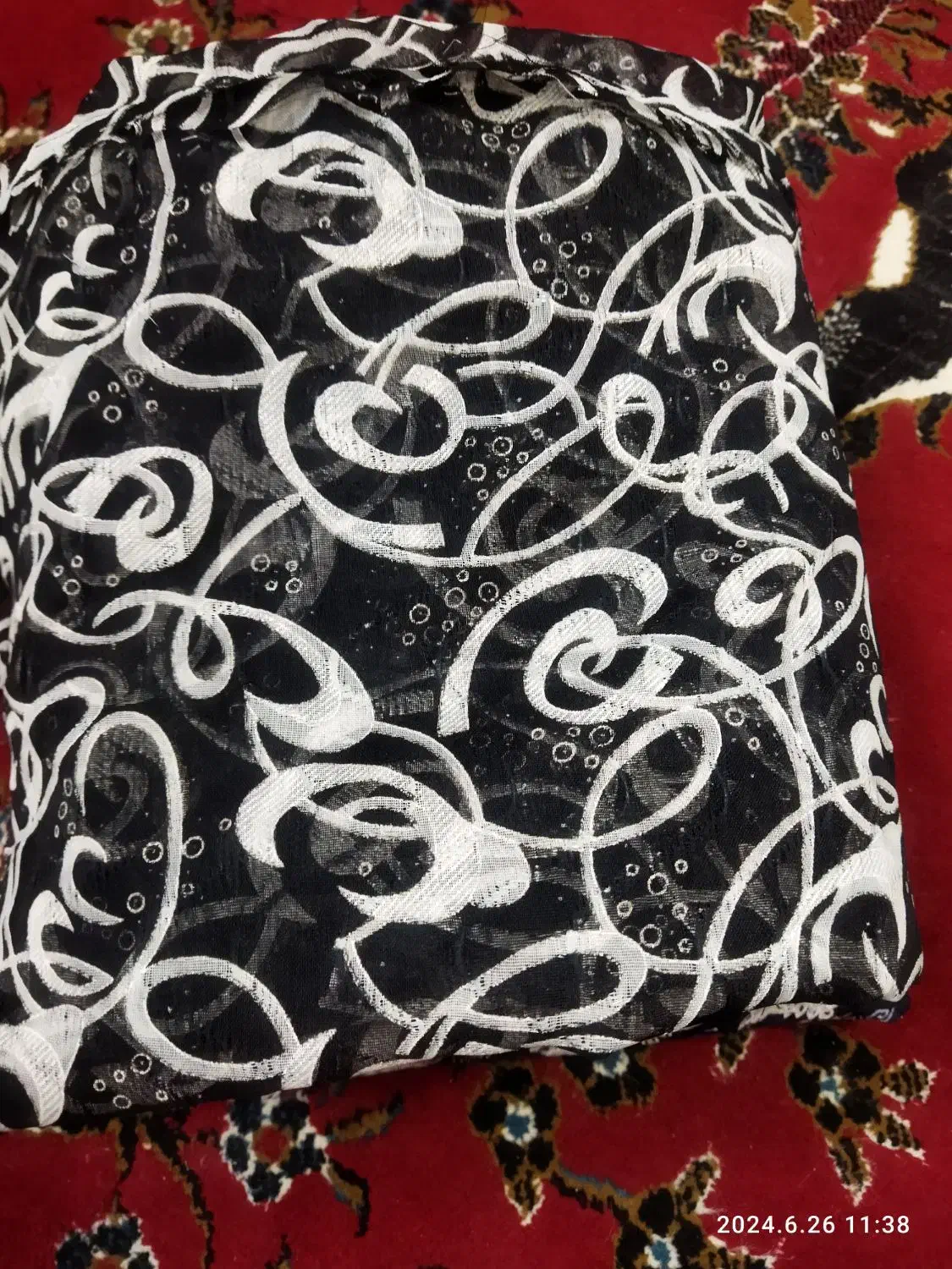 دوتا چادررنگی نونو|لباس|مهریز, |دیوار