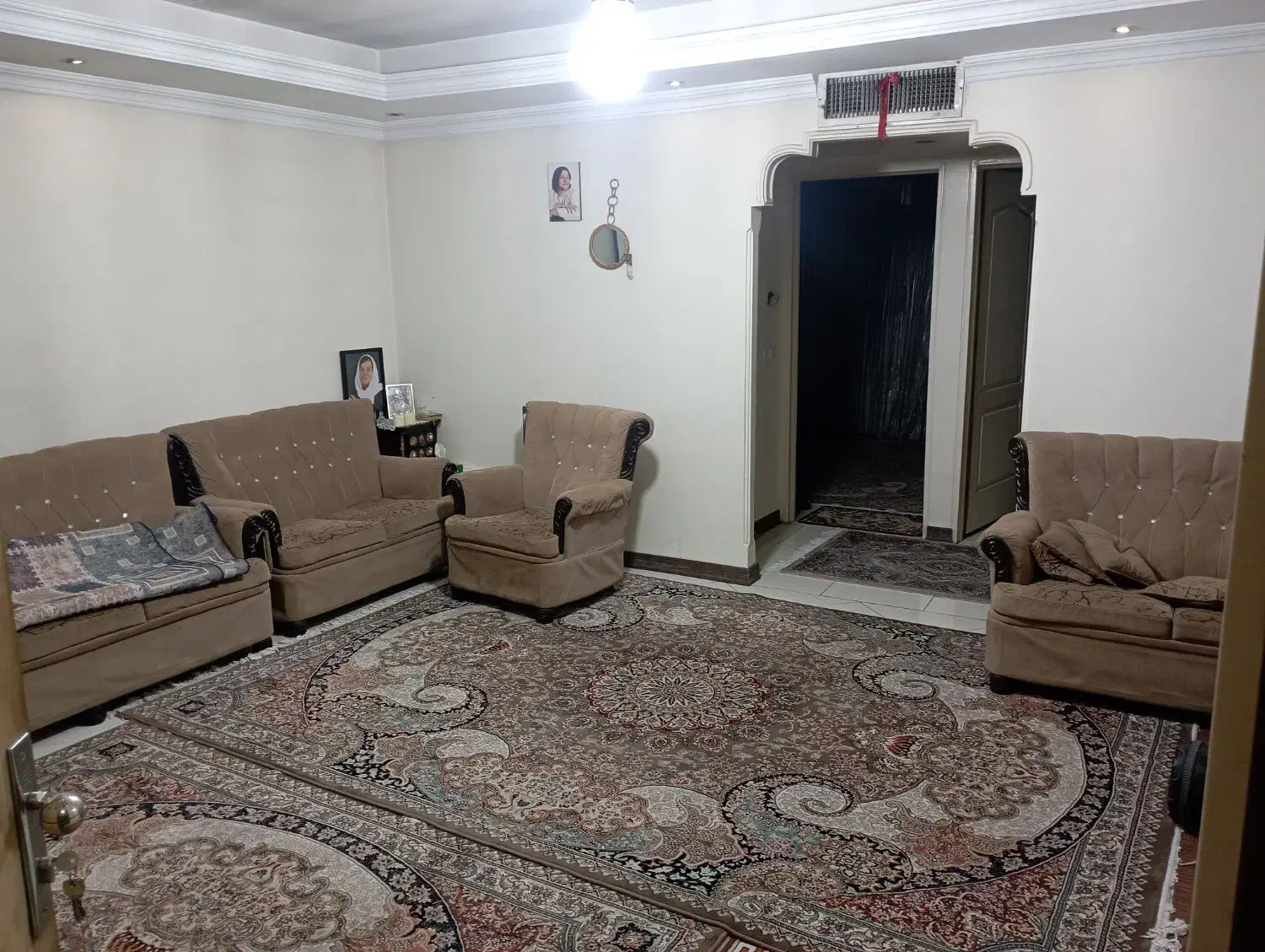 آپارتمان 77 متری با آسانسور مسعودیه (بهرامی)|اجارهٔ آپارتمان|تهران, مسعودیه|دیوار