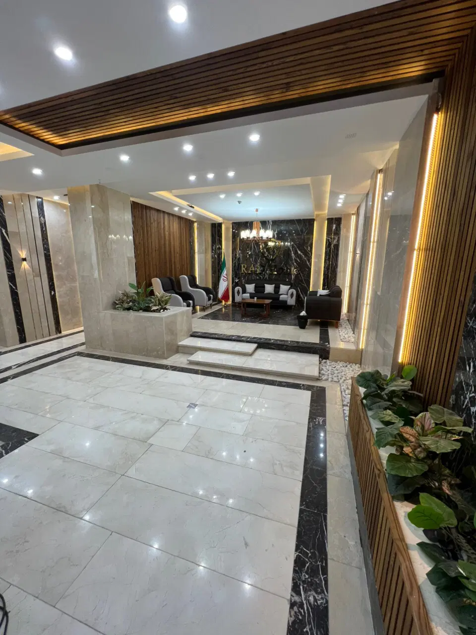 ۱۰۵ متر // آپارتمان نوساز دوخواب // شهرک پاسداران - Bild 3