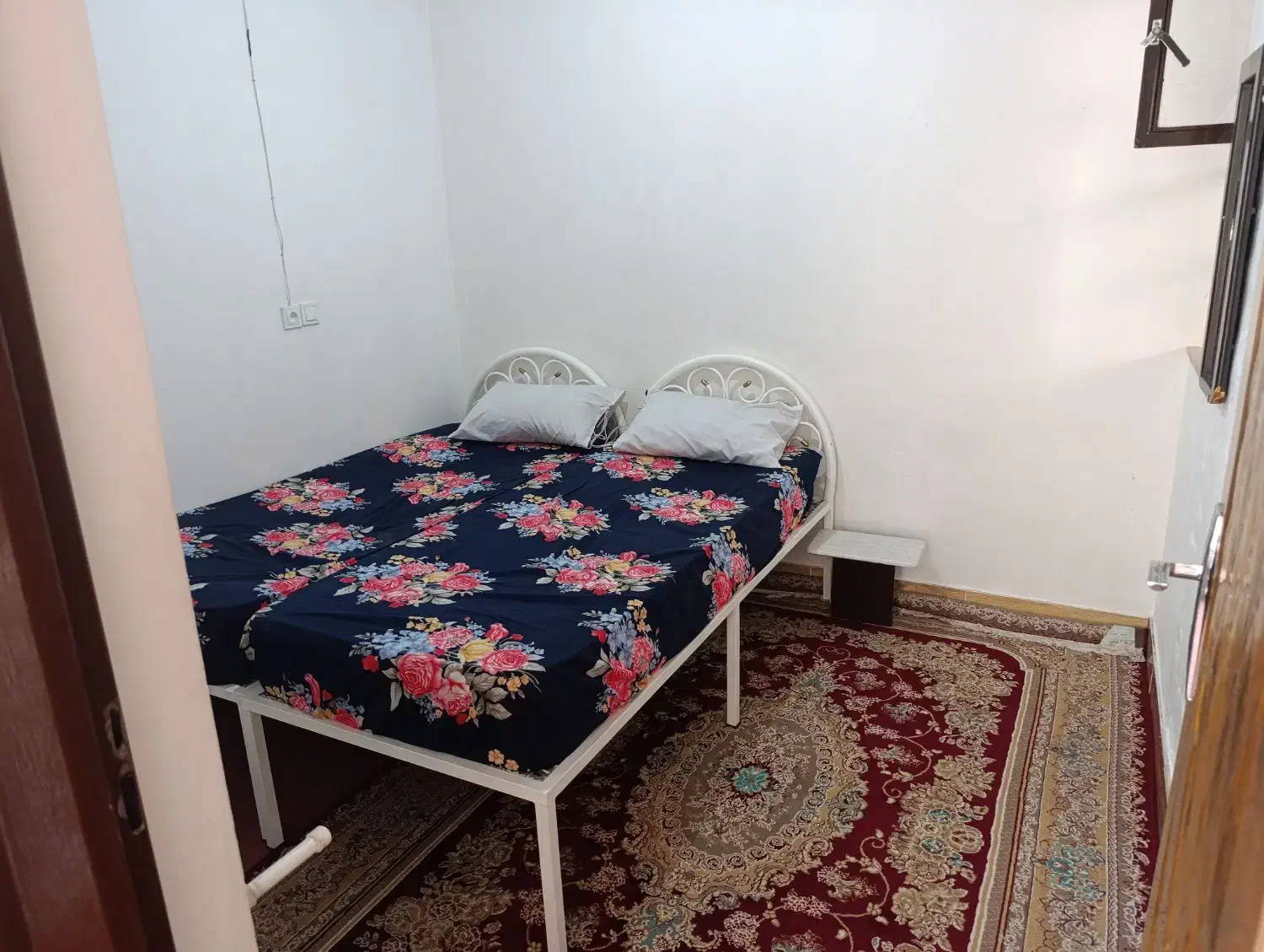 سوئیت کاملاً دربست با پارکینگ اختصاصی|اجارهٔ کوتاهمدت آپارتمان و سوئیت|زنجان, |دیوار