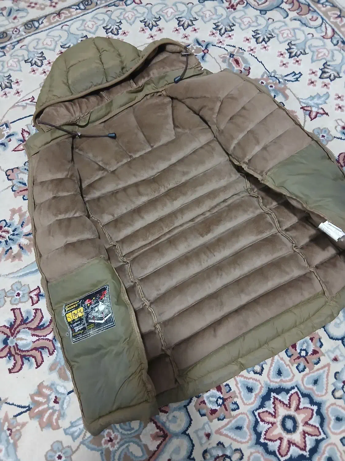 جلیقه در حد نو سایز XL|لباس|مریوان, |دیوار