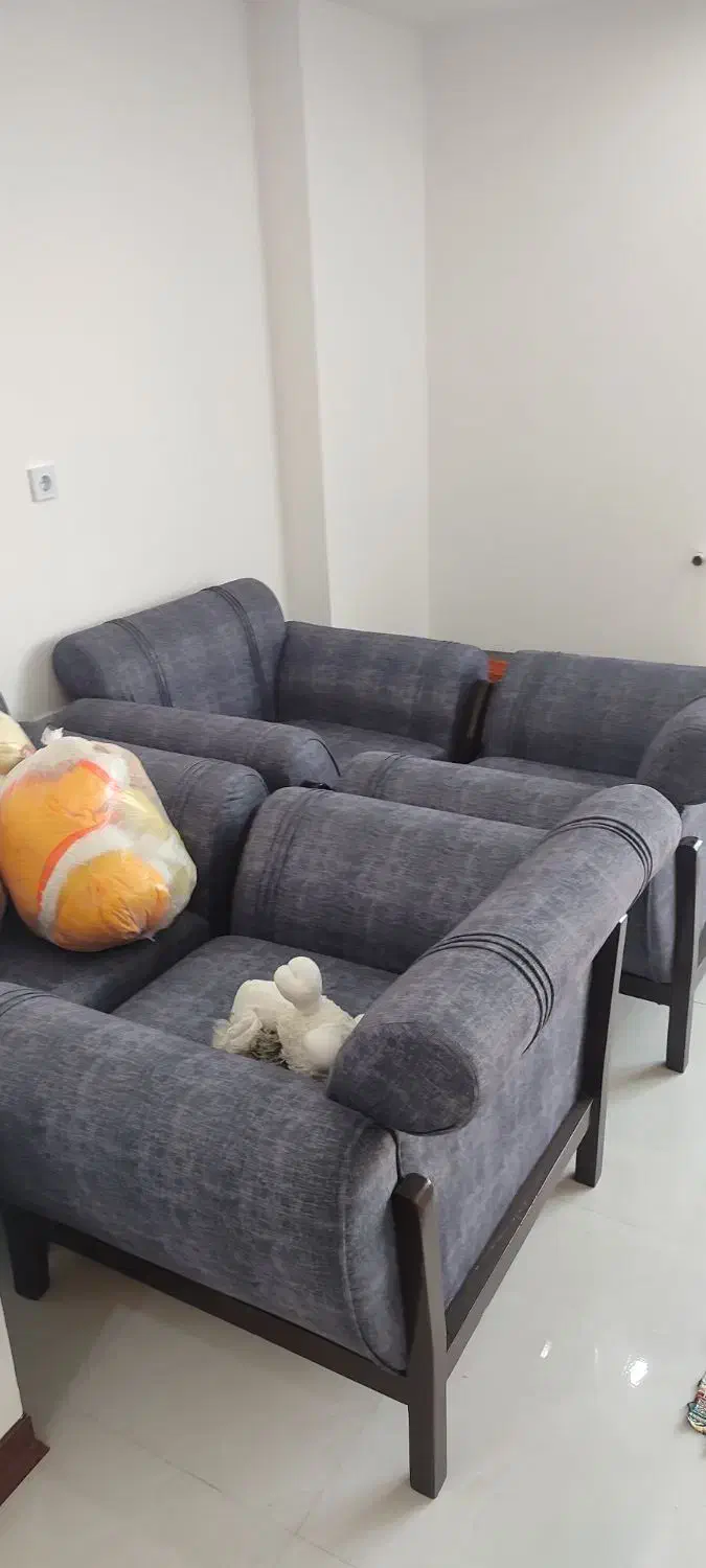 دست مبل ۱۰نفره نو|مبلمان خانگی و میز عسلی|اهواز, گلستان|دیوار