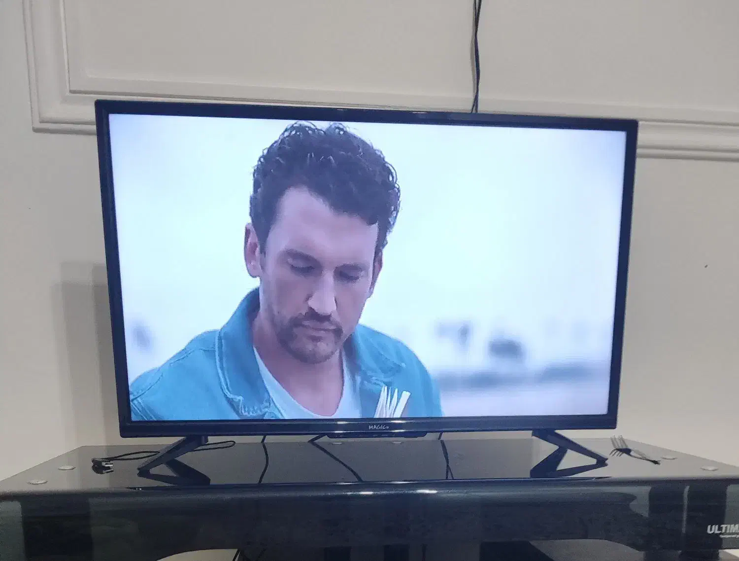 فروش|تلویزیون و پروژکتور|رشت, حمیدیان|دیوار