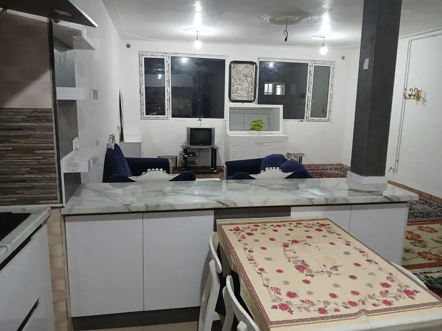 روزانه هفتگی ماهانه 90 مترپارکینگدار|اجارهٔ کوتاهمدت آپارتمان و سوئیت|کرمانشاه, |دیوار