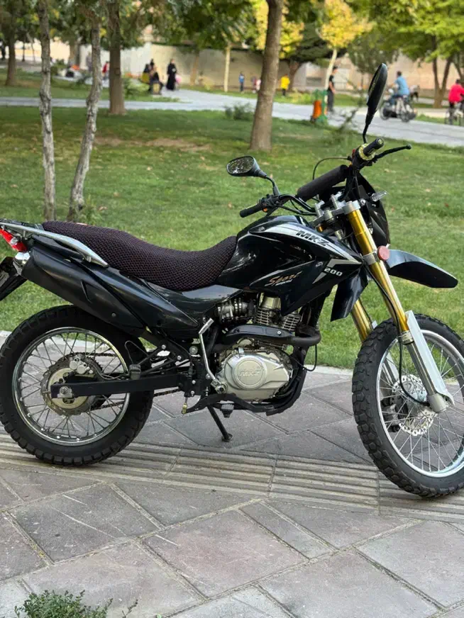 mkz 200تریل|موتورسیکلت|زنجان, |دیوار