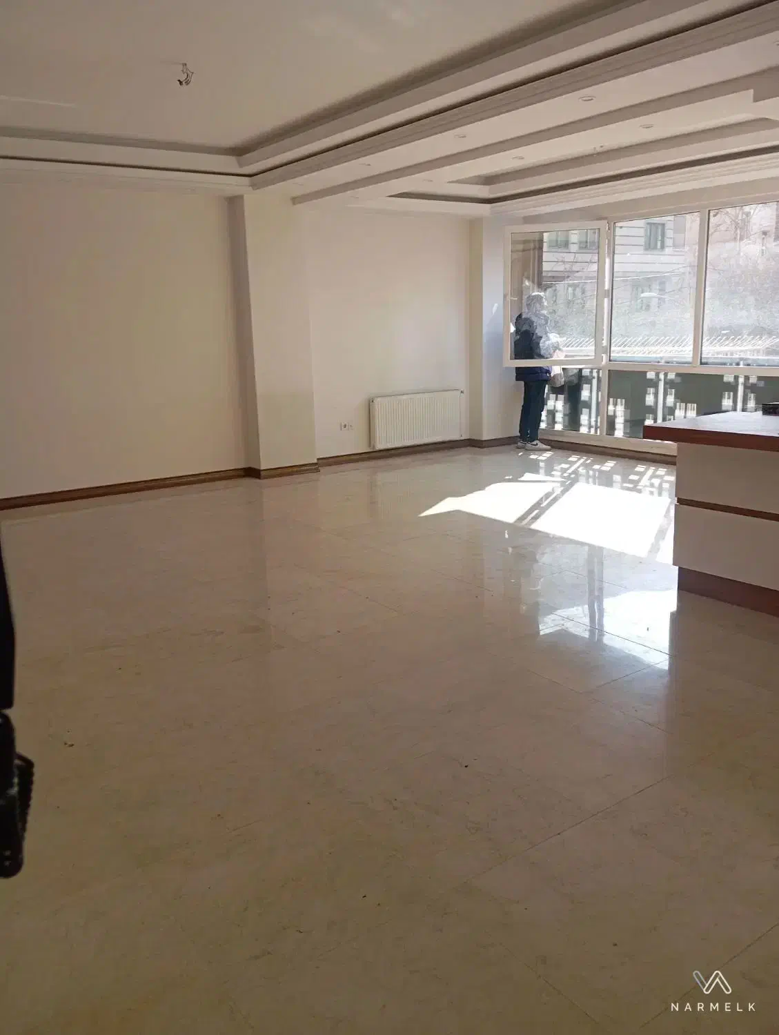 ۱۳۰متر سه خواب / رهن کامل / مشاعات ابی