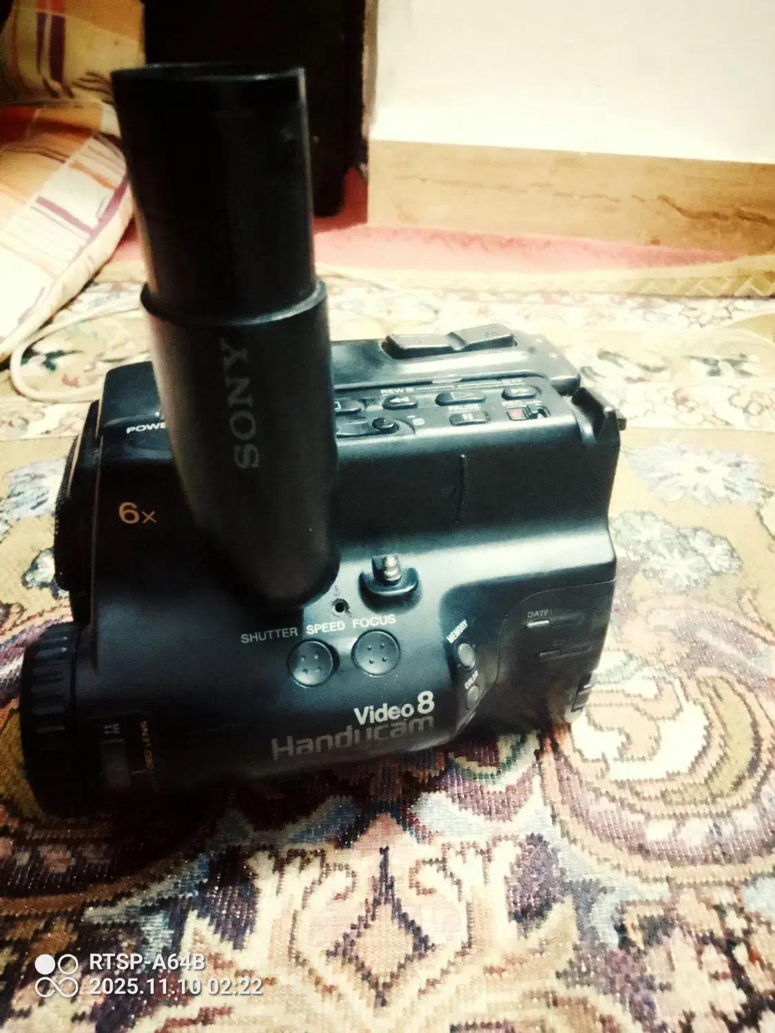 دوربین کلکسیونی|دوربین عکاسی و فیلم‌برداری|کارون, |دیوار