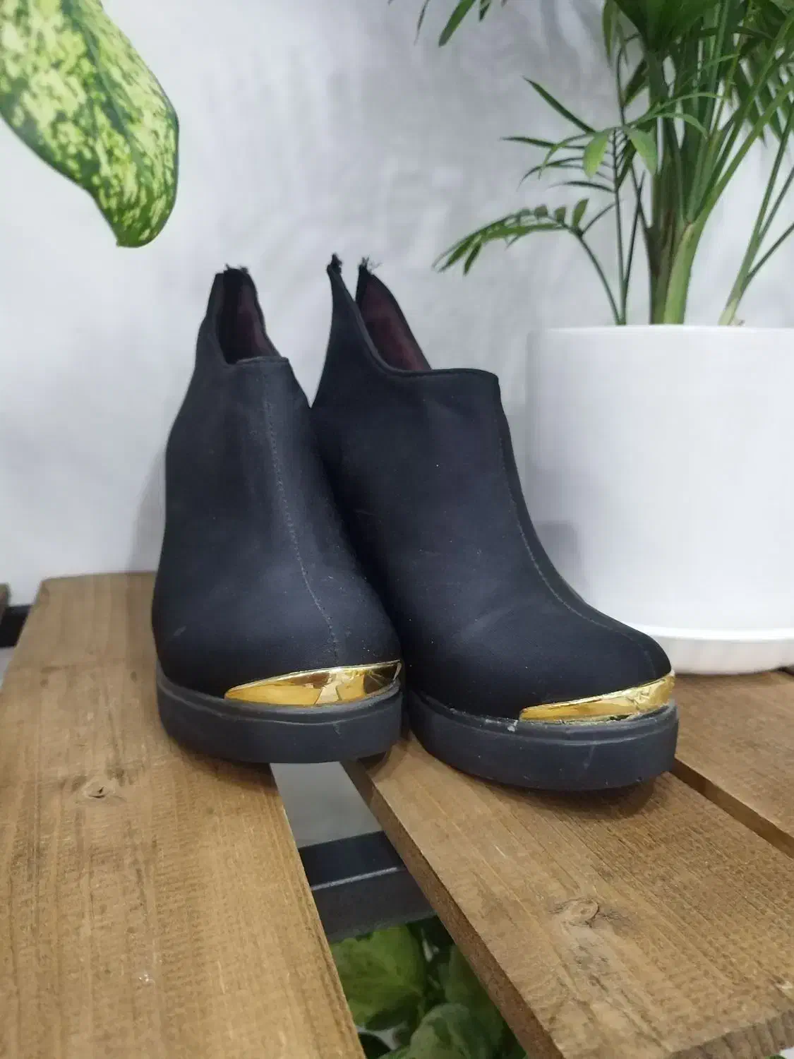 حراج به علت کوچک بودن سایز|کیف، کفش، کمربند|کاشمر, |دیوار