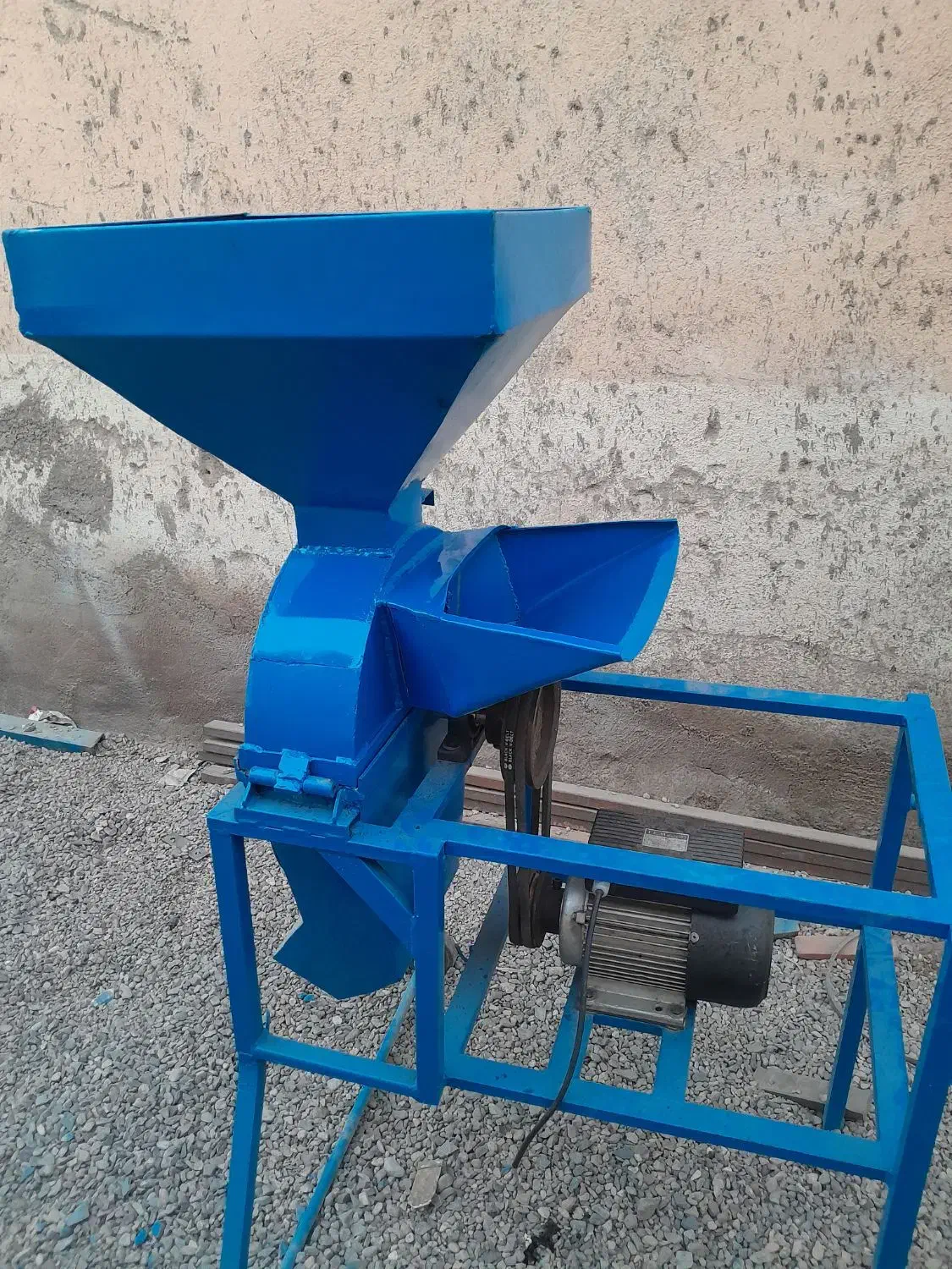 اسیاب بلغور و خرد کن علوفه دام|ماشینآلات صنعتی|بردسکن, |دیوار