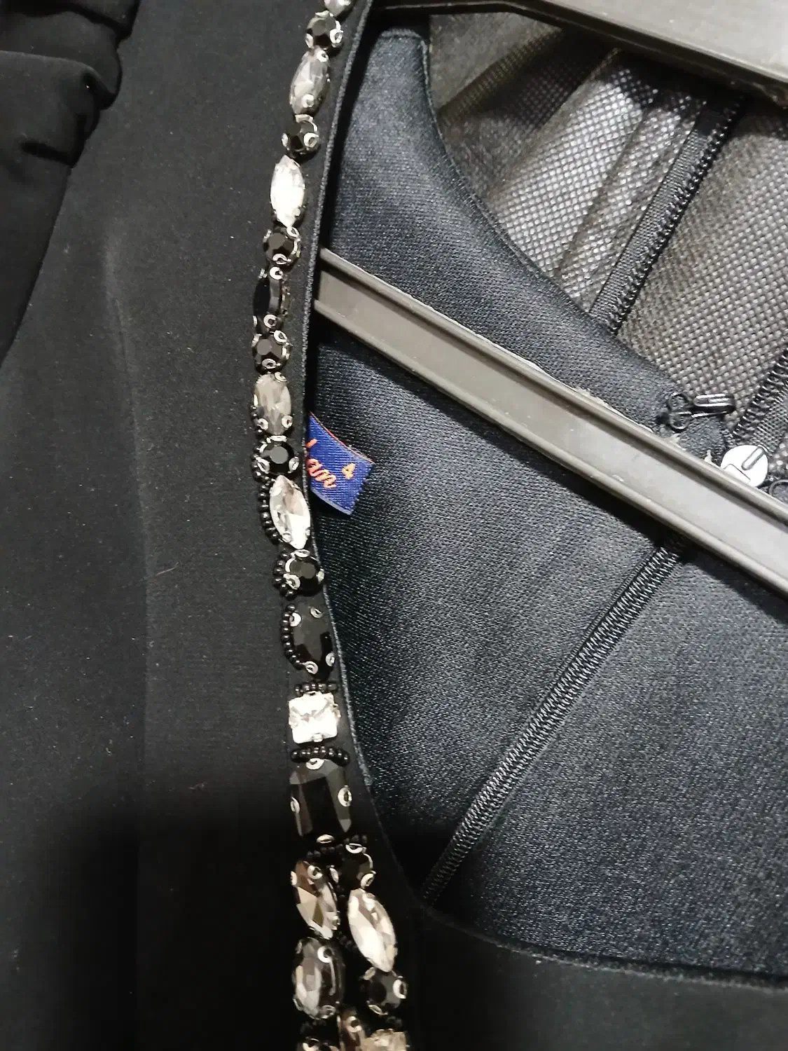 لباس مجلسی|لباس|چهاردانگه (تهران), |دیوار