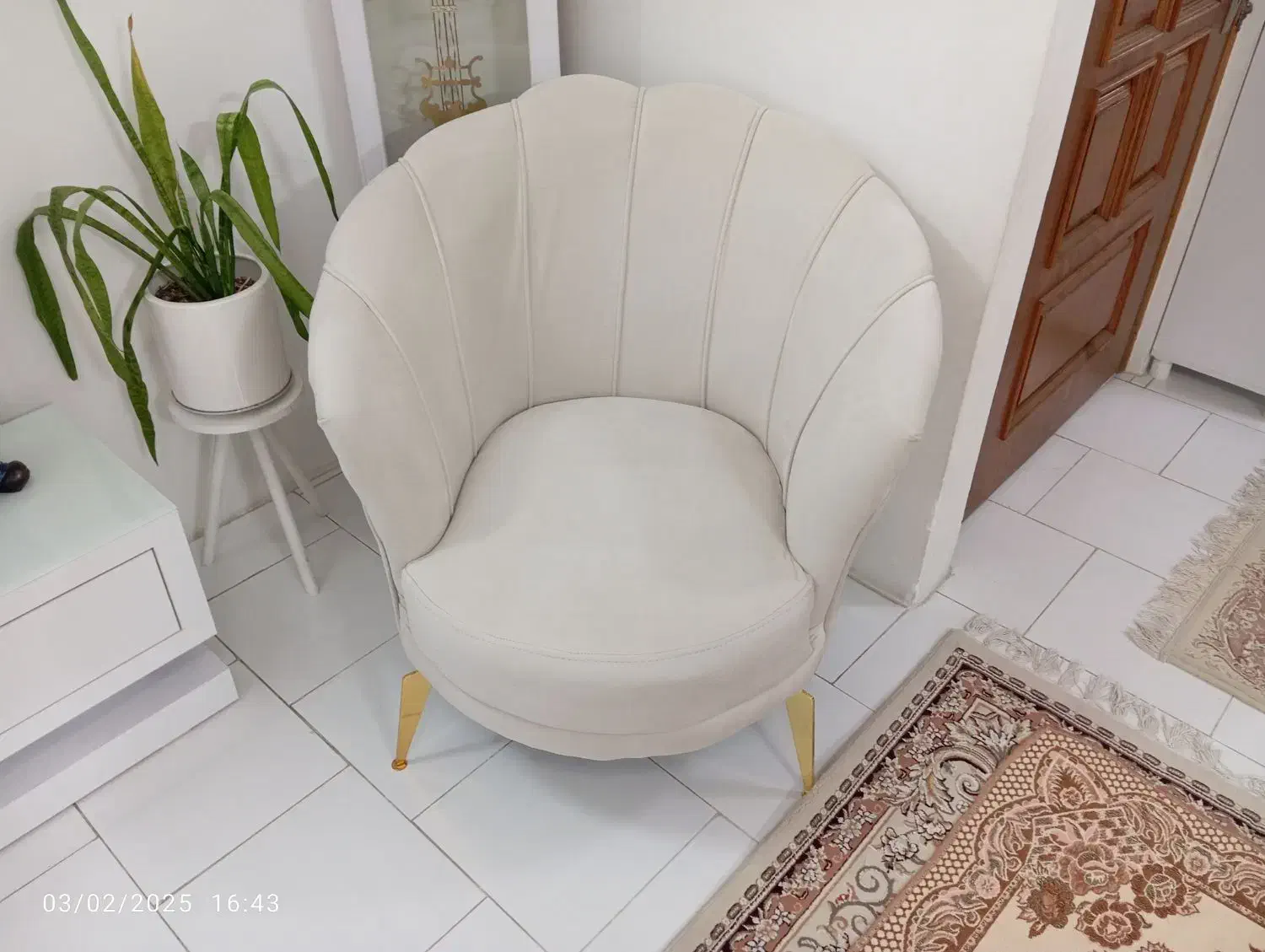 مبل،8نفره، نو نو،سالم وشیک|مبلمان خانگی و میز عسلی|قائم‌شهر, |دیوار