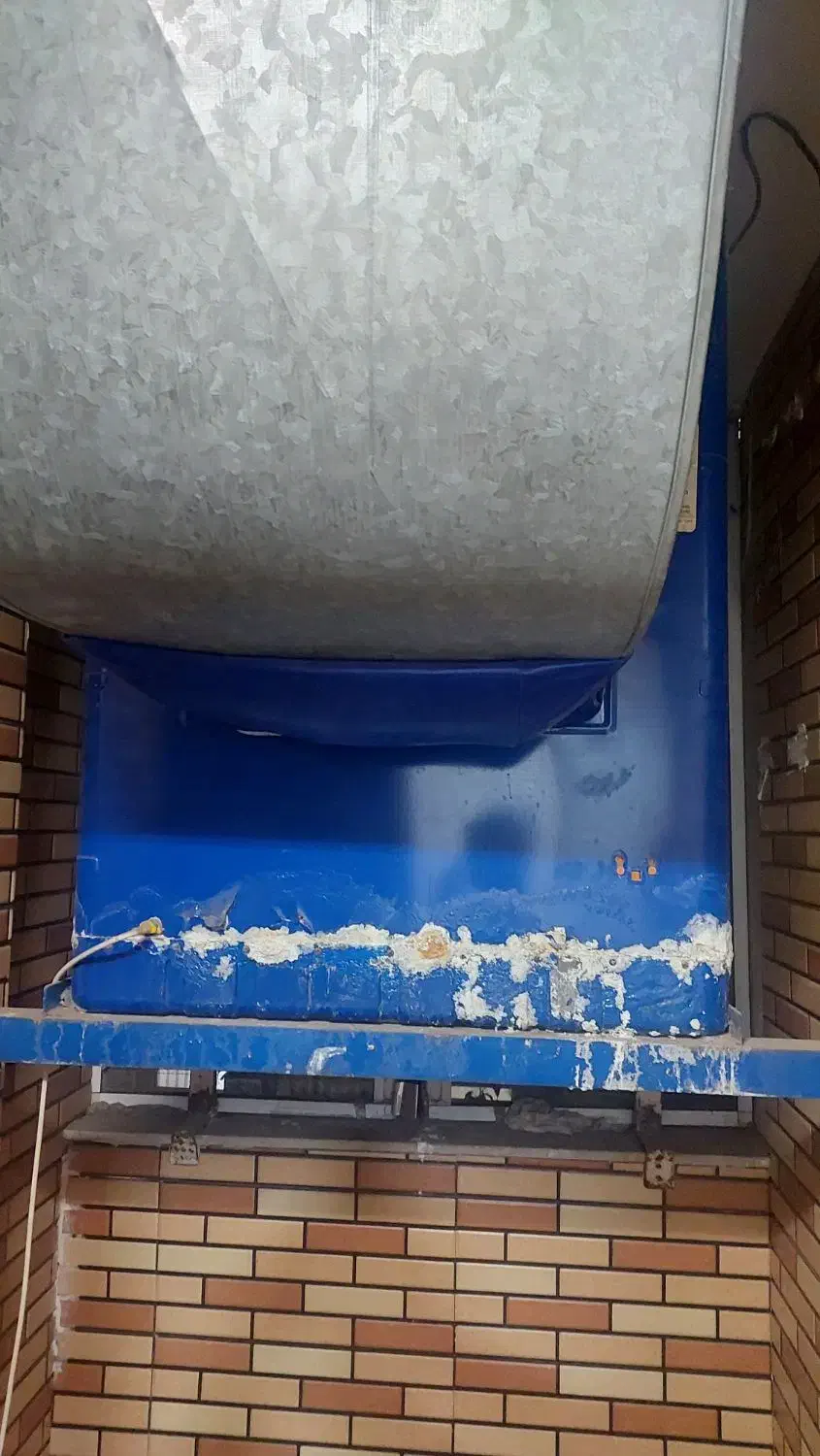 کولر آبی|کولر آبی|ری, علایین|دیوار