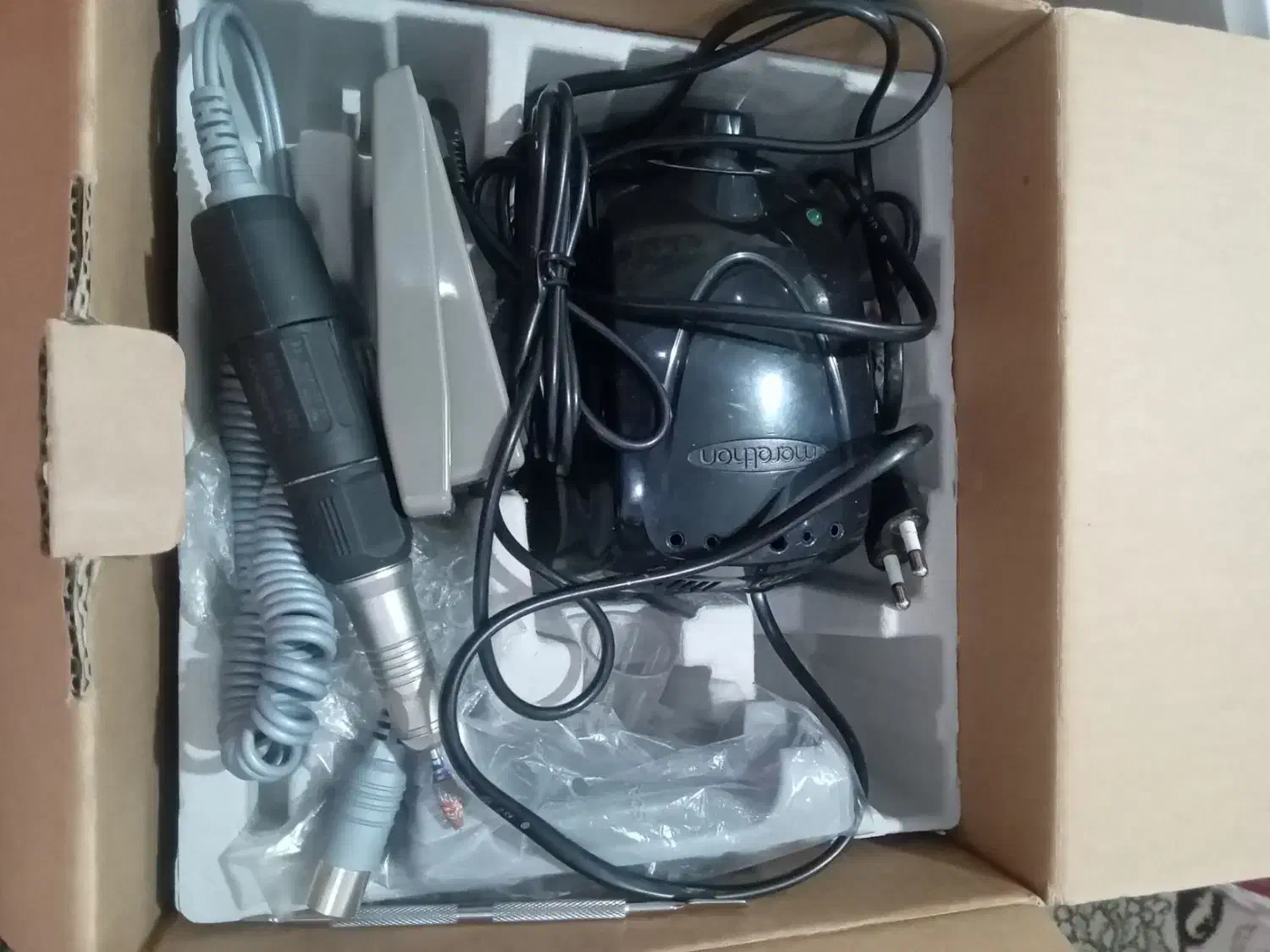 وسایل کاشت ناخن|آرایشی، بهداشتی، درمانی|اندیشه, اندیشه فاز ۱|دیوار