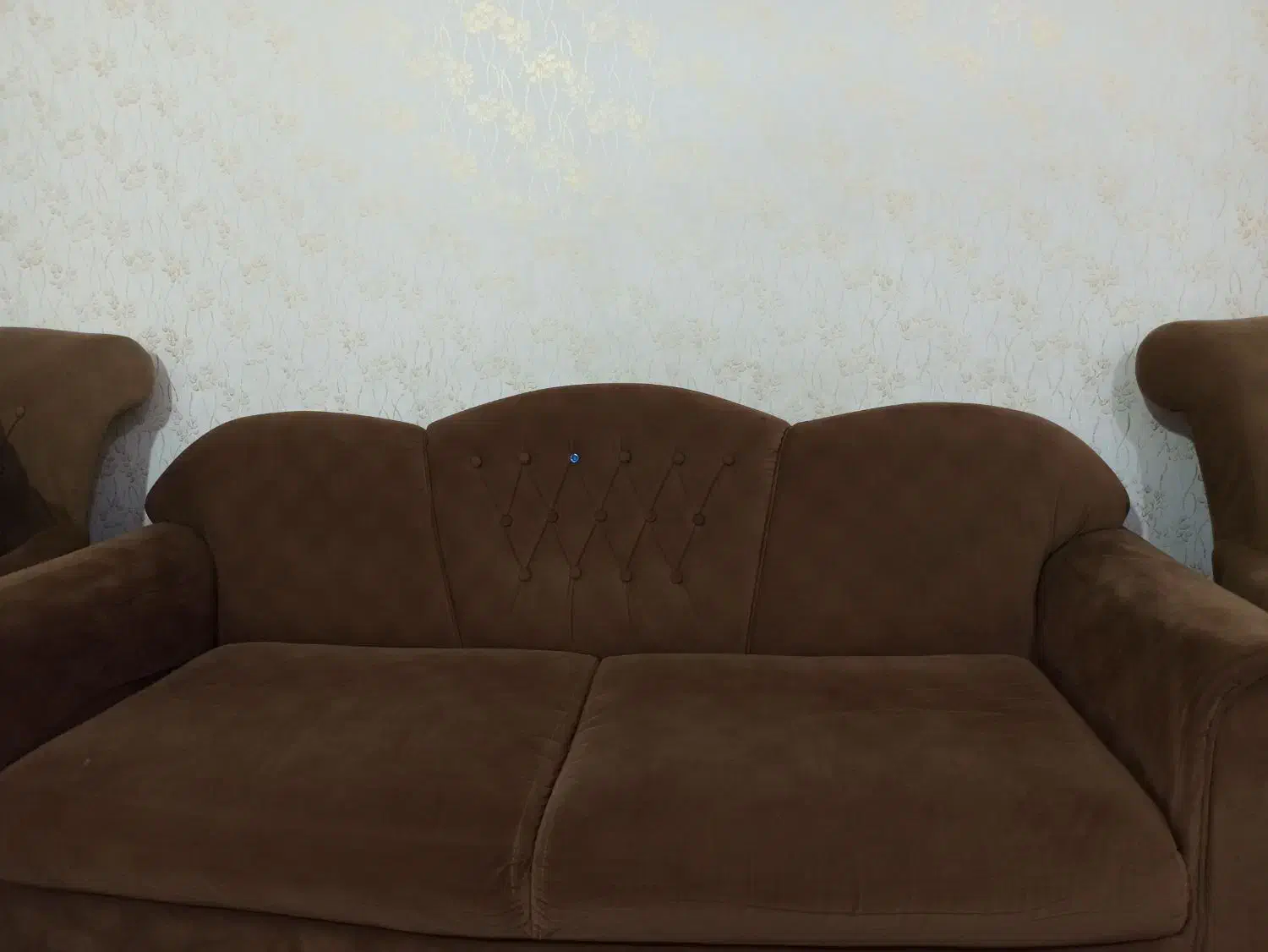 مبل هفت نفره تمیز...ده میلیون|مبلمان خانگی و میز عسلی|دهلران, |دیوار