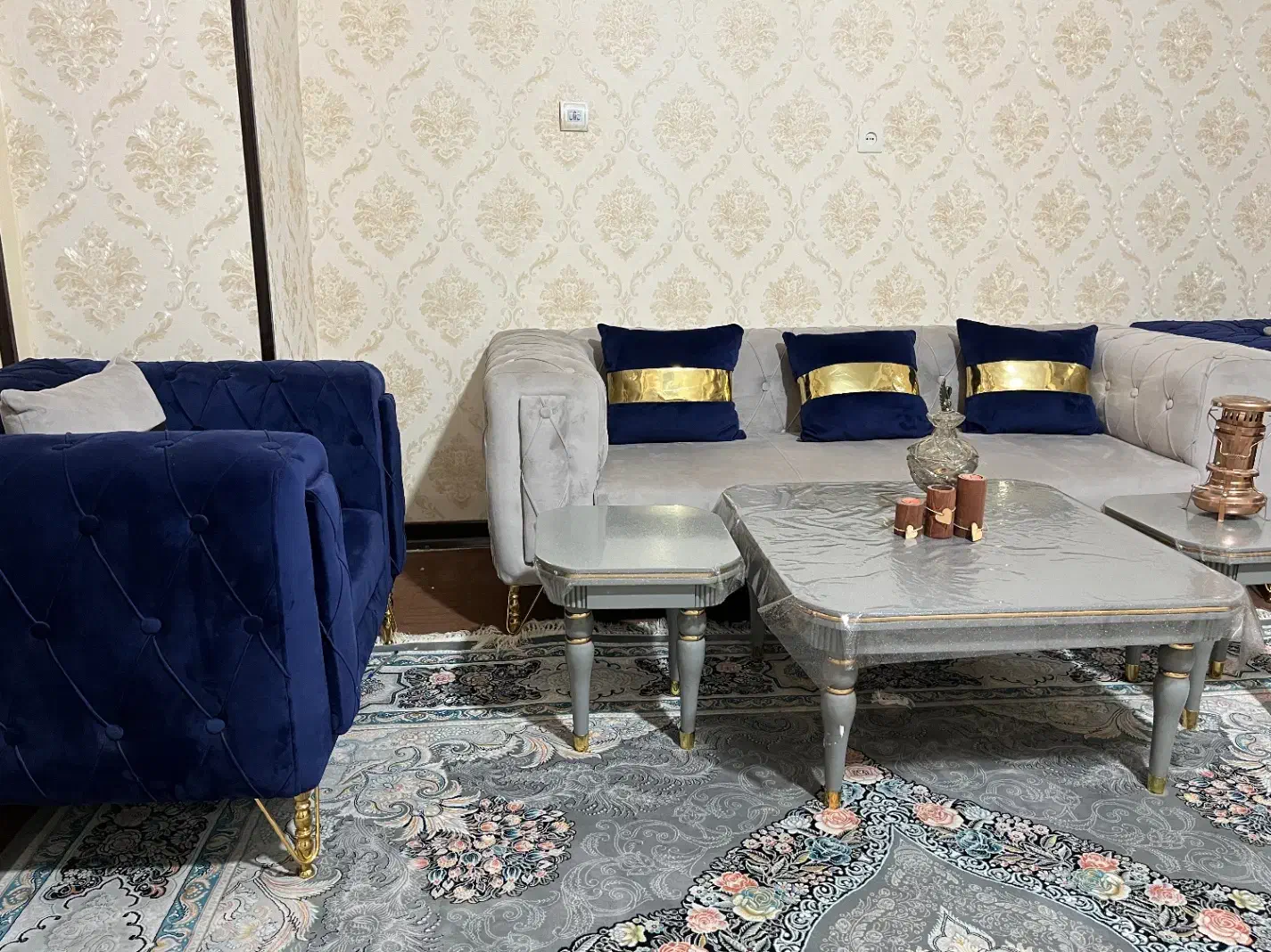 مبل چستر ۸ نفره|مبلمان خانگی و میز عسلی|یزد, |دیوار