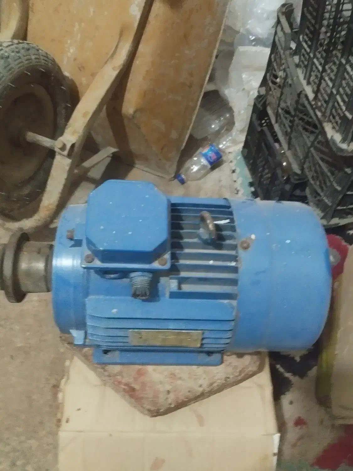 دینام سه فاز|ماشین‌آلات صنعتی|میناب, |دیوار