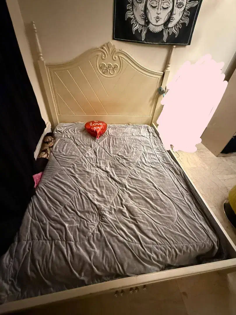 دراور و تخت دو نفره|تخت و سرویس خواب|اسلام‌شهر, مطهری|دیوار