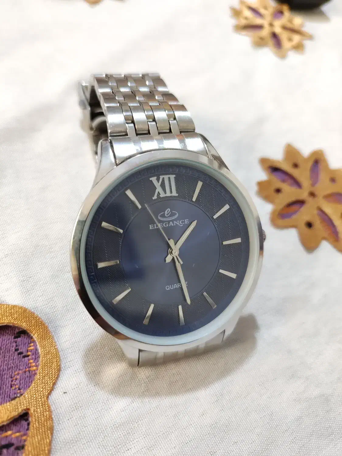 ساعت مچی با گارانتی تا ۱۴۰۵/۴/۲۵|ساعت|تهران, باشگاه نفت|دیوار