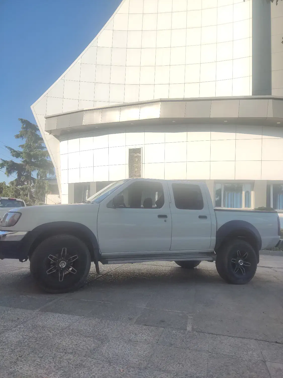 پیکاپ دوکابین سفید مدل ۸۸ بی رنگ|خودرو سواری و وانت|نوشهر, |دیوار
