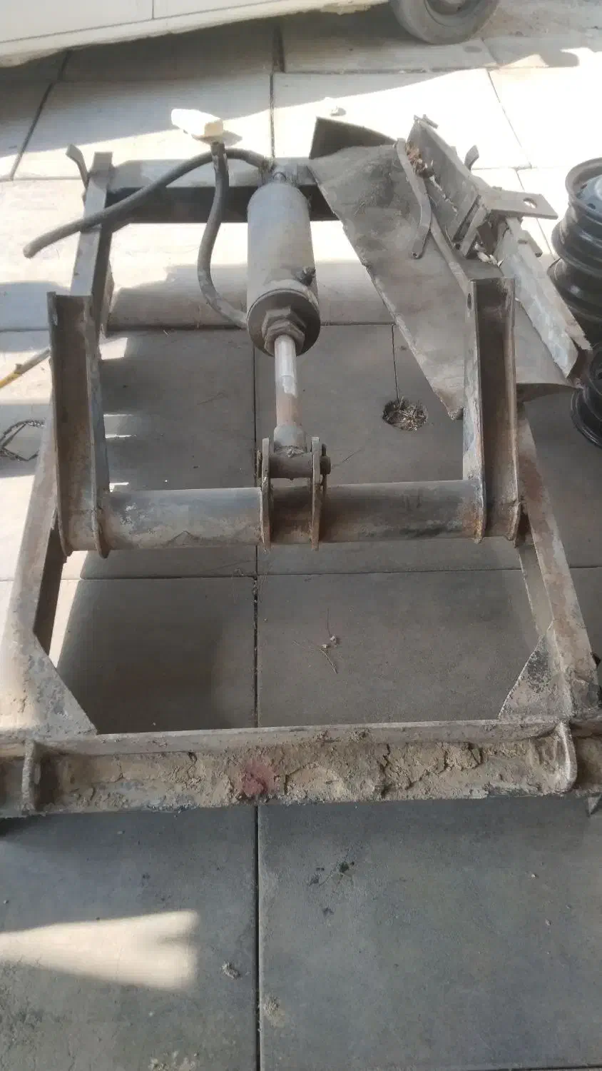 جک و شاسی جک نیسان|قطعات یدکی و لوازم جانبی|محمدشهر, محمدشهر|دیوار