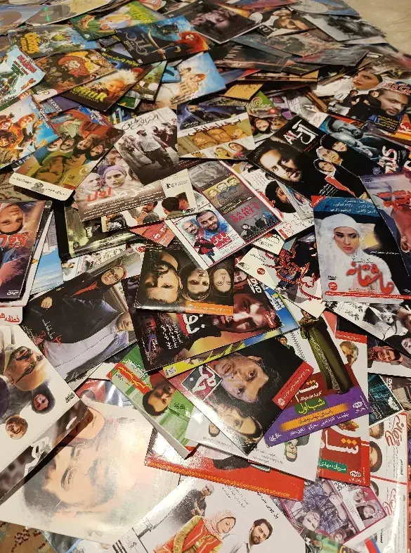 ۵۰۰ عدد سی دی CD وDVD(فیلم،سریال،انیمیشن)|فیلم و موسیقی|کرج, فاز ۴ مهرشهر|دیوار