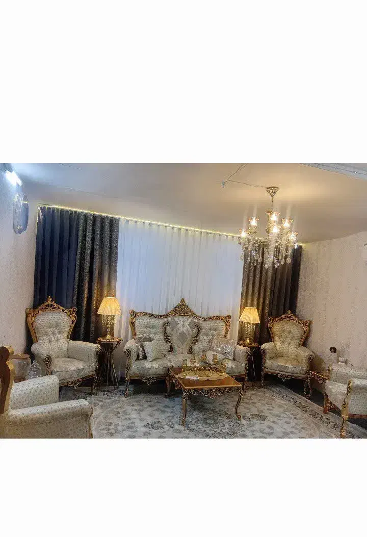 مبل سلطنتی|مبلمان خانگی و میز عسلی|قم, امامزاده ابراهیم|دیوار