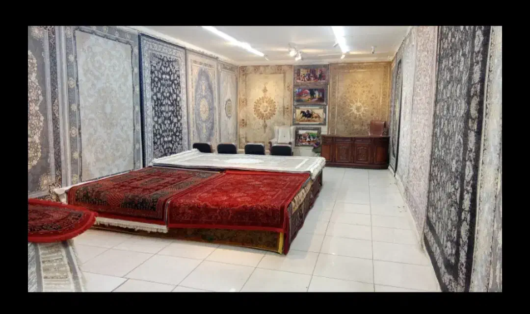 فروش مغازه فرش فروشی 100 متری ، میدان معلم|فروش مغازه و غرفه|بروجرد, |دیوار