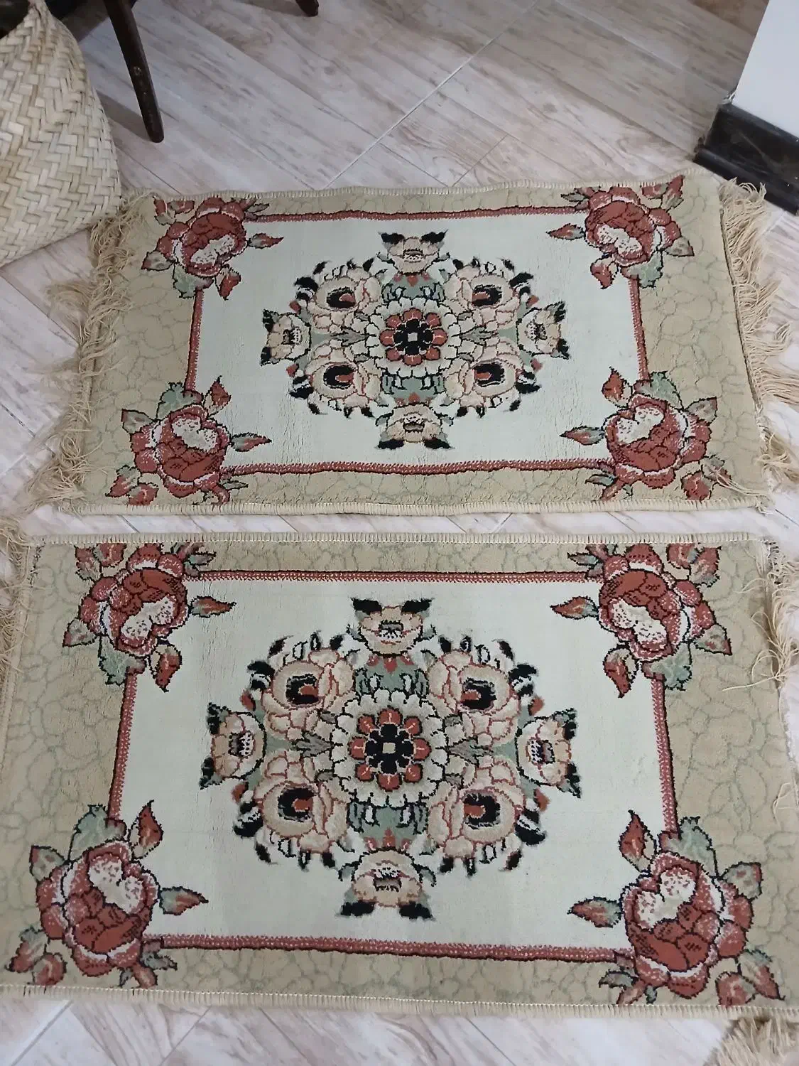 قالیچه پادری یک دست|پادری|گنبد کاووس, |دیوار