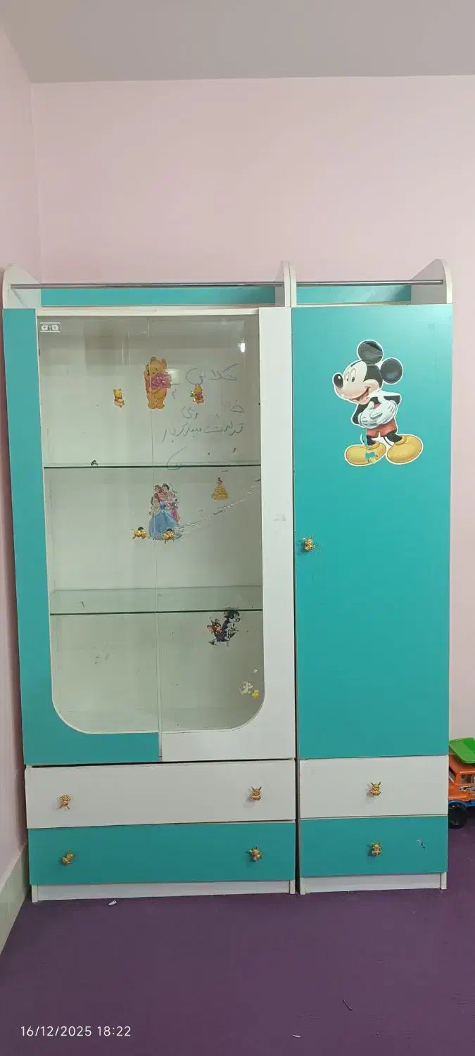 کمد کودک دوتیکه ویترین و کمدلباس|اسباب و اثاث بچه|زنجان, |دیوار