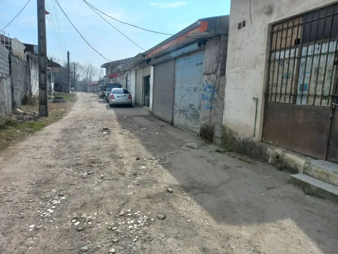 انبار و سوله 100 متری|اجارهٔ دفتر صنعتی، کشاورزی، تجاری|رشت, آب و برق|دیوار