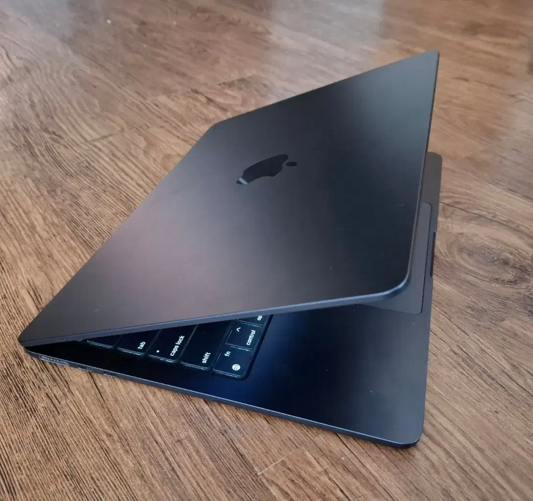 mac air 2022 m2|رایانه همراه|تهران, فلسطین (میدان انقلاب)|دیوار