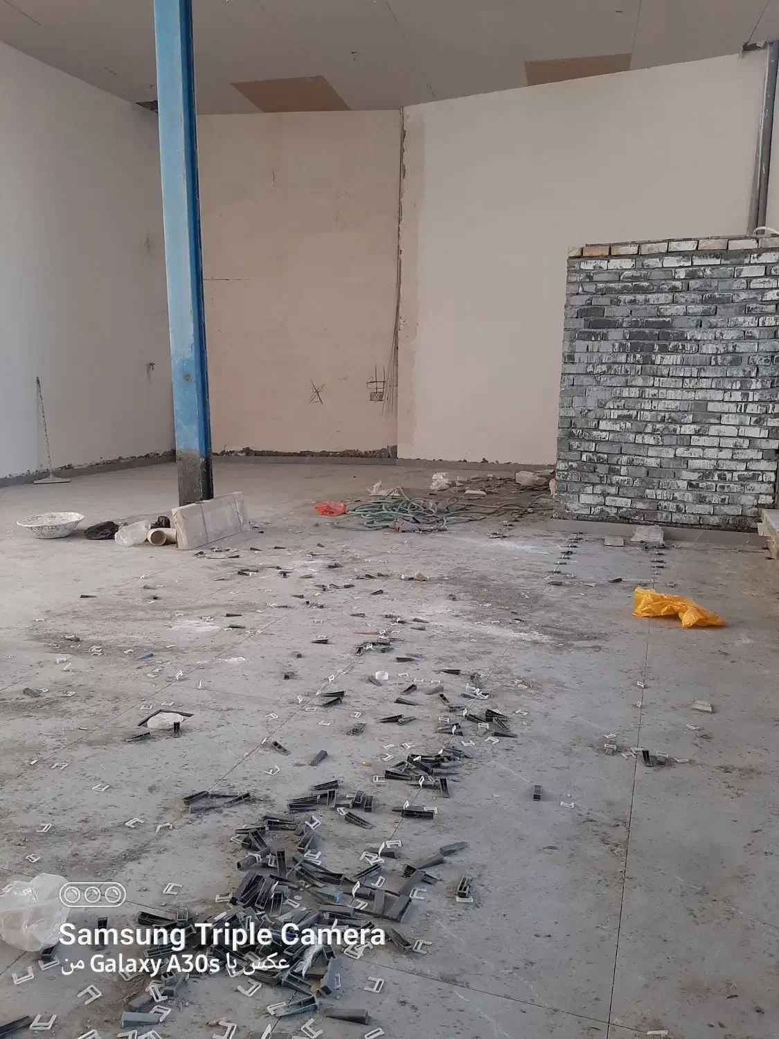 ملک تجاری/روحبخش/۲۱۰ متری|اجارهٔ مغازه و غرفه|تربتحیدریه, بهزیستی|دیوار