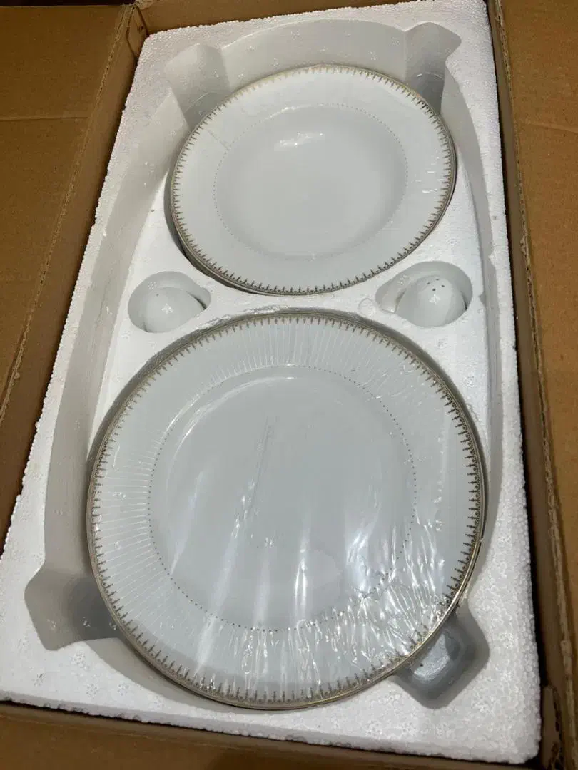 سرویس چینی لب طلایی. زرین 28پارچه|ظروف سرو و پذیرایی|تهران, نیلوفر|دیوار