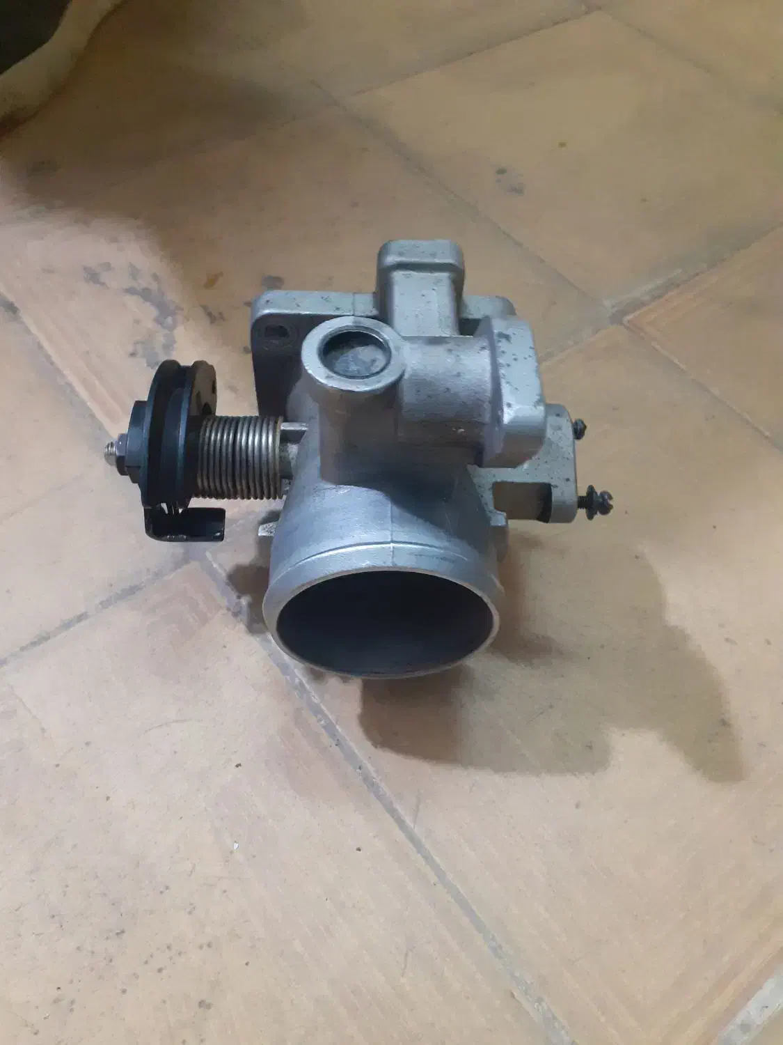 دریچه گاز پراید و مخزن باد سیگاری|قطعات یدکی و لوازم جانبی|تربتحیدریه, بهشت عسکری|دیوار