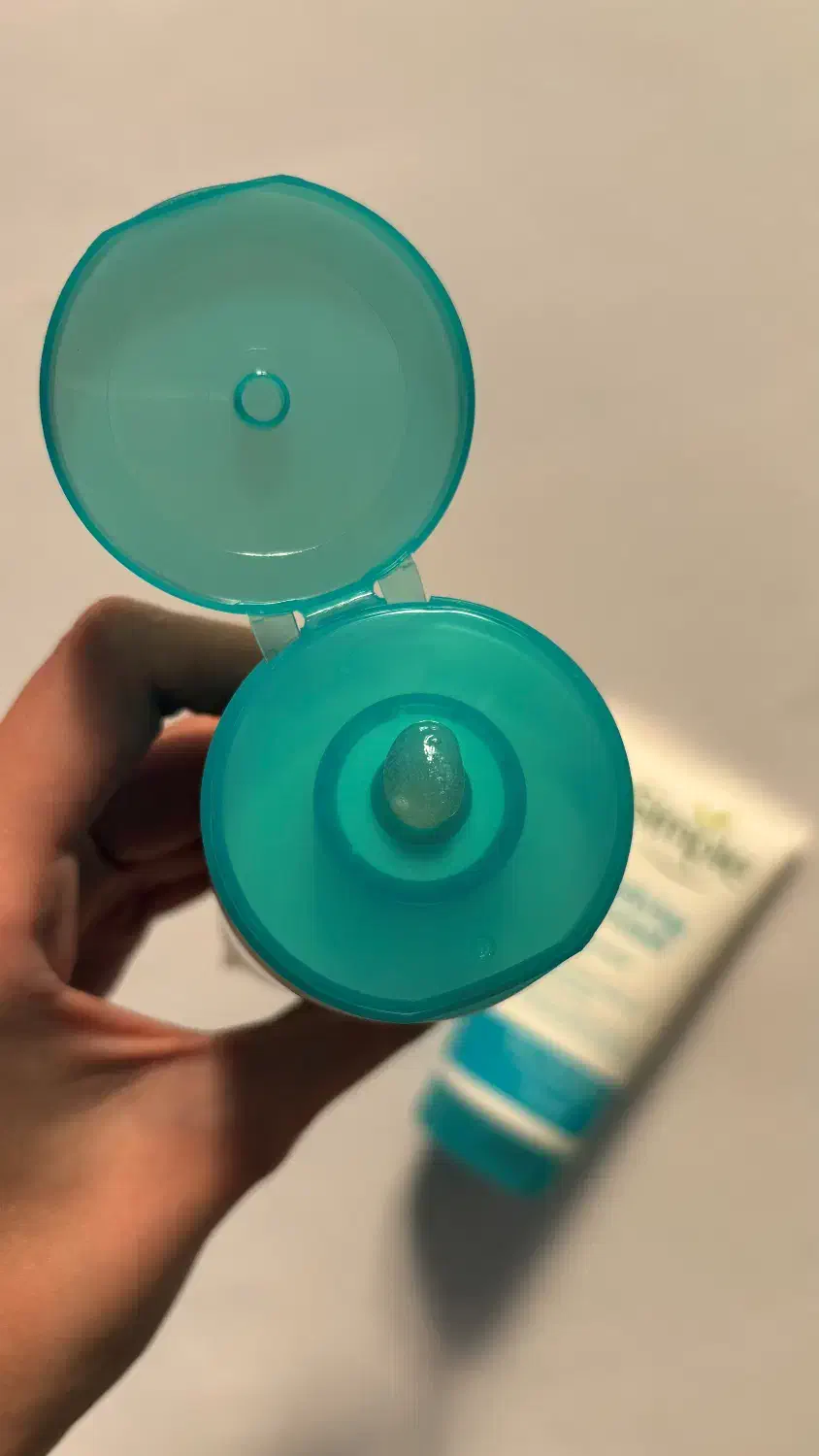 شوینده پوست چرب سیمپل|آرایشی، بهداشتی، درمانی|مشهد, امام خمینی|دیوار