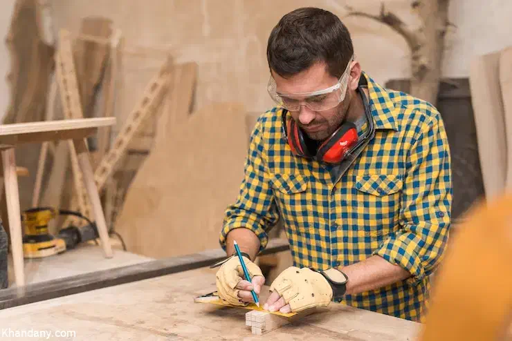 کارگرساده /نجارنیمه ماهر/زیرکار رنگکاری|استخدام صنعتی، فنی، مهندسی|بومهن, |دیوار