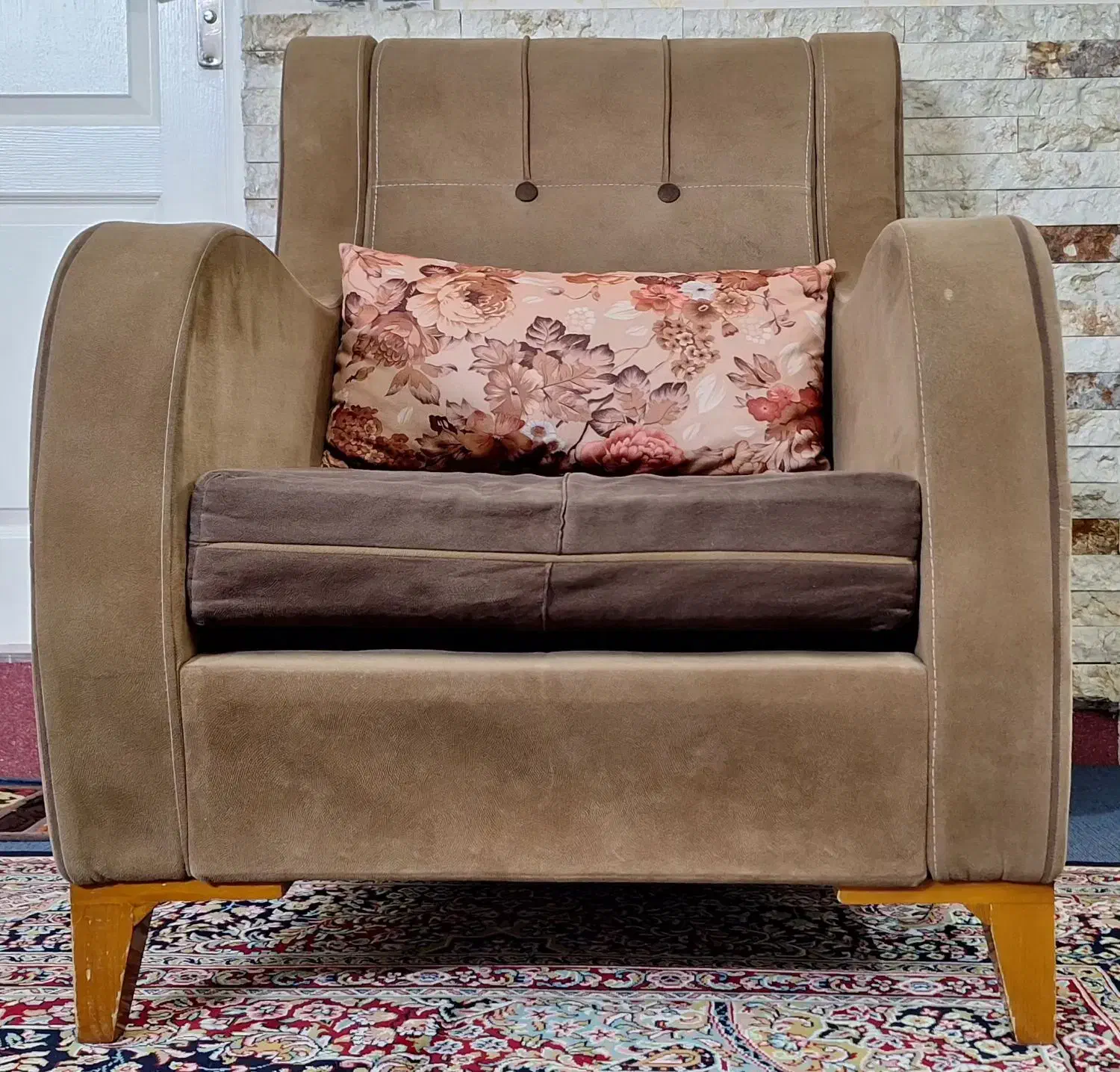 مبل راحتی هفت نفره|مبلمان خانگی و میز عسلی|تهران, هاشم‌آباد|دیوار