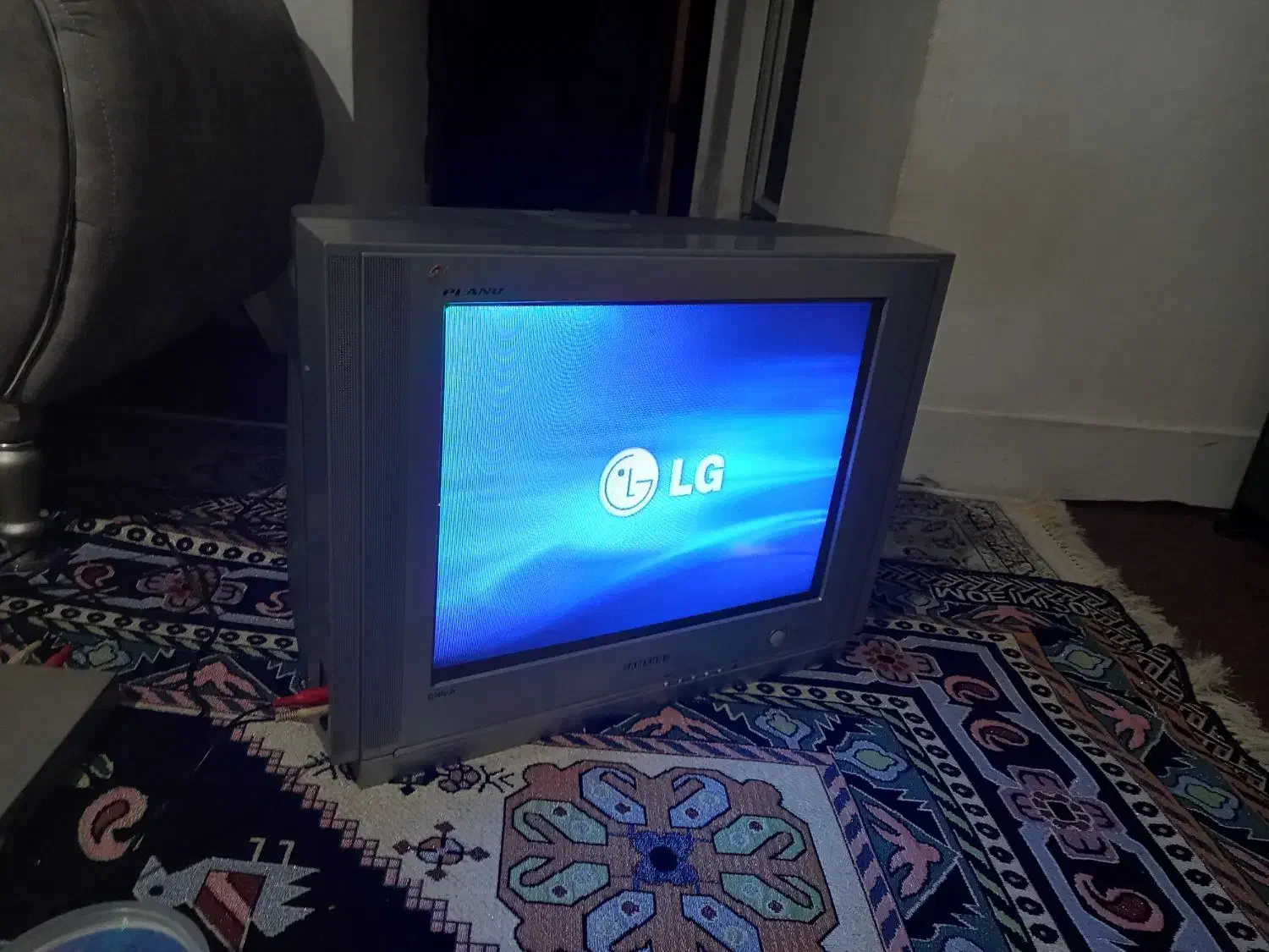 تلویزیون ودی،وی،دی|تلویزیون و پروژکتور|اشتهارد, |دیوار