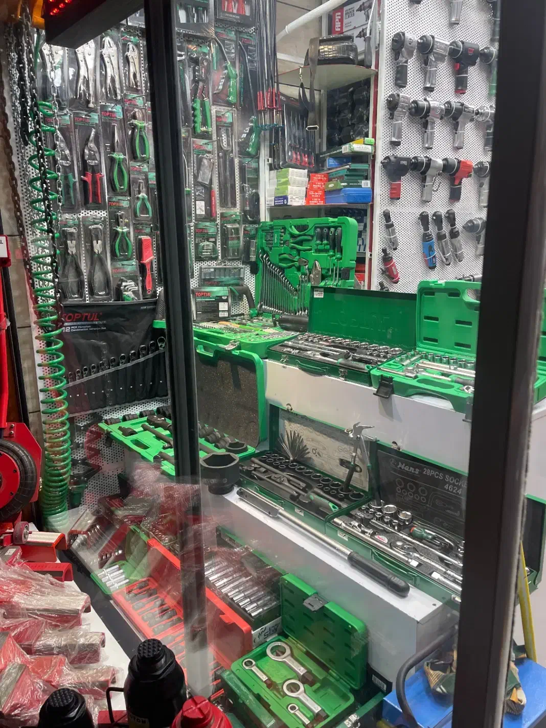 ادمین سایت و پشتیبانی سایت|استخدام رایانه و فناوری اطلاعات|تهران, حسن‌آباد|دیوار