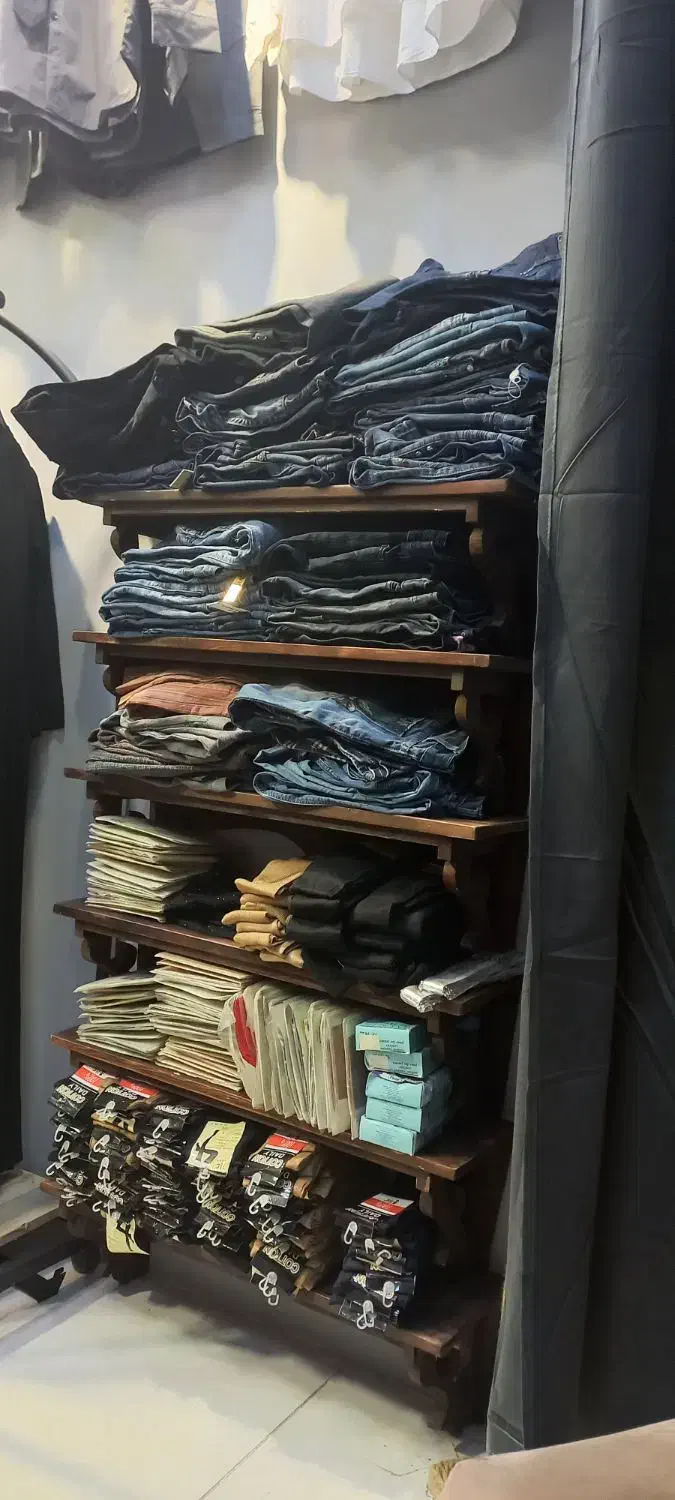 پوشاک|لباس|قشم, |دیوار