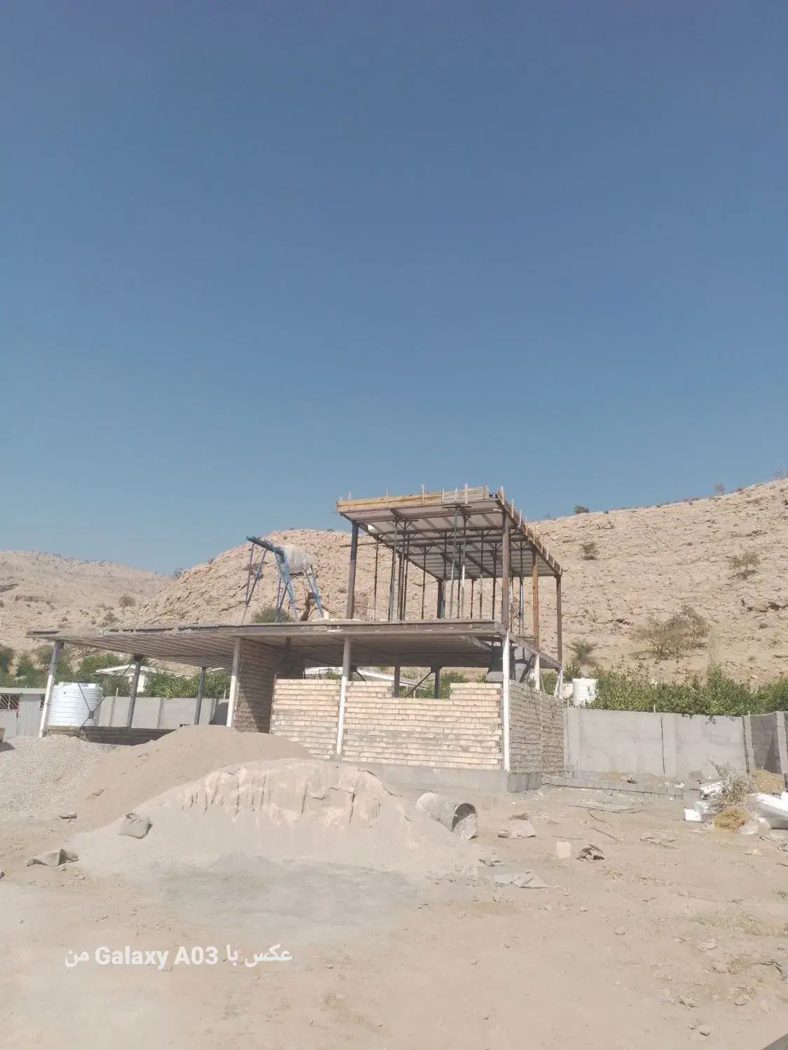 اجراکار سقف تیرچه بلوک با بتن ریزی و شیب بندی|خدمات پیشه و مهارت|دوگنبدان, |دیوار