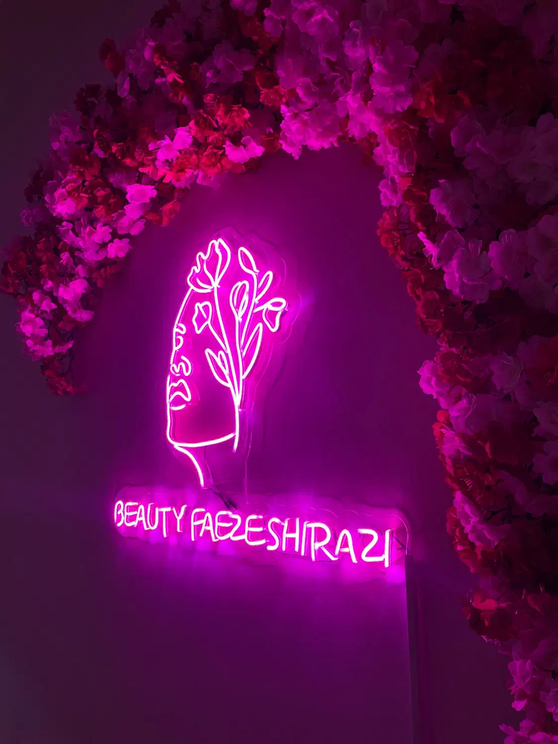 اجاره اتاق در سالن زیبایی|اجارهٔ دفتر کار، اتاق اداری، مطب|اراک, |دیوار