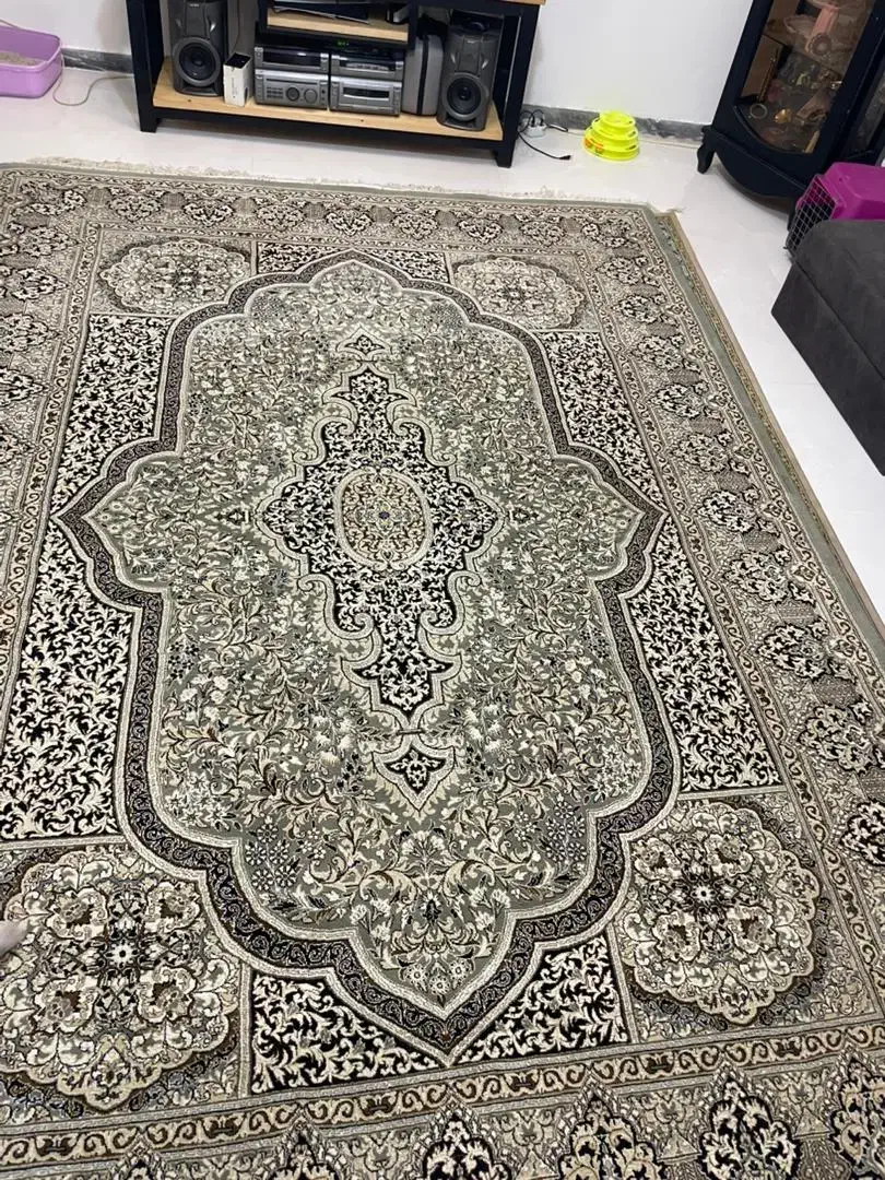 دو تخته فرش ۹متری کاملا سالم و شسته شده|فرش|رشت, جماران|دیوار