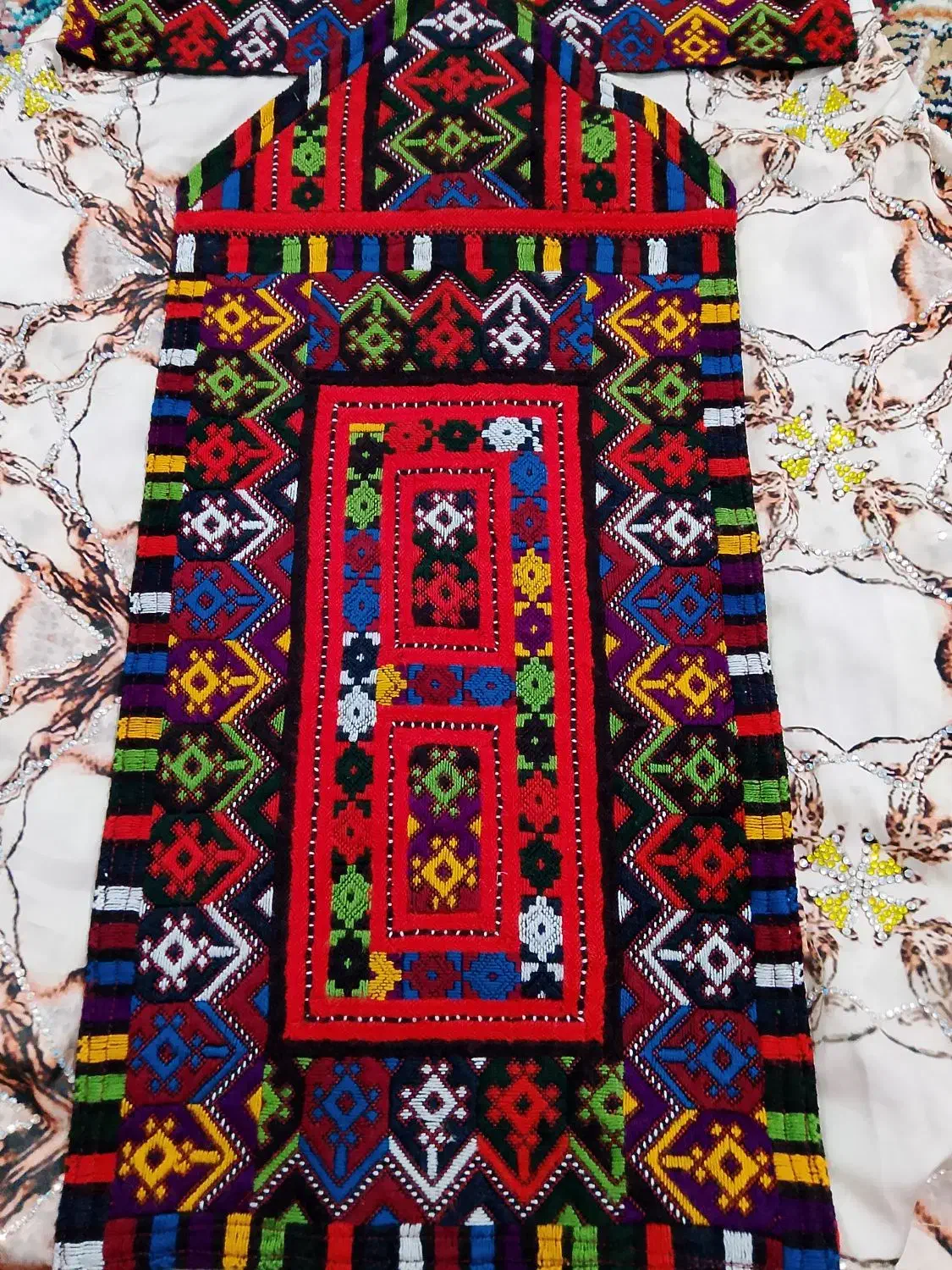 لباس بلوچی|لباس|بم, |دیوار